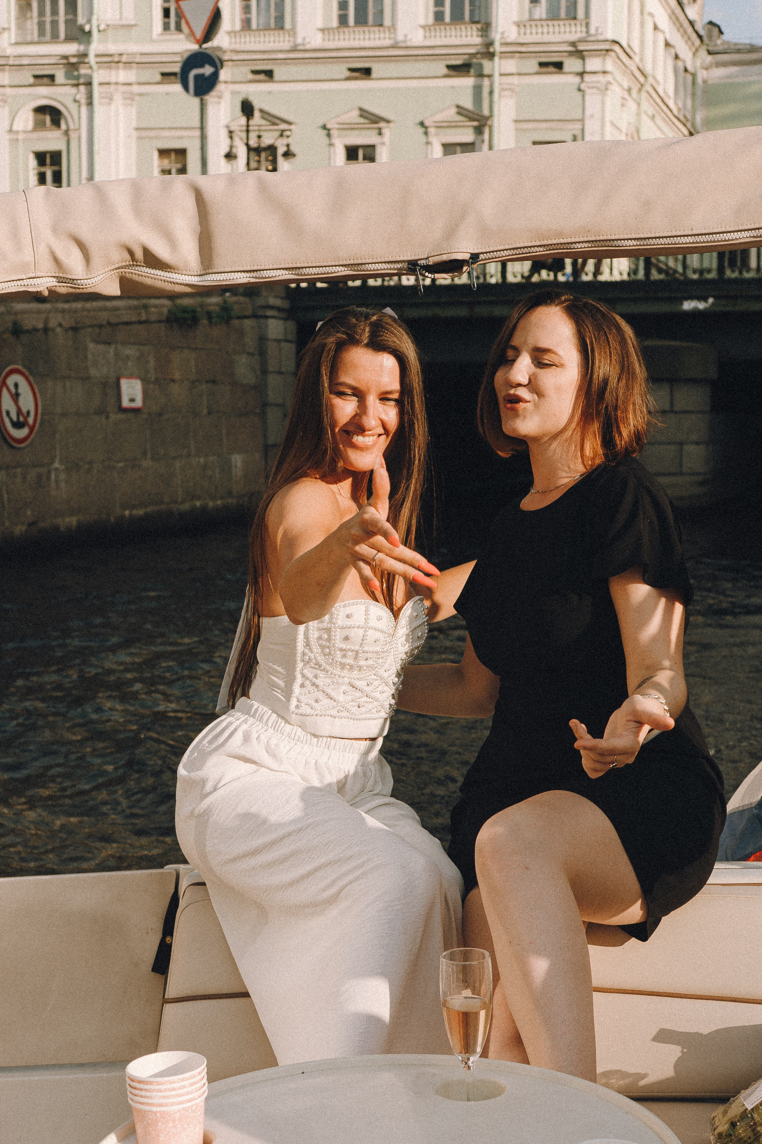 ДЕВИЧНИК НА КАТЕРЕ. Профессиональный фотограф, Санкт-Петербург — Виктория Богомолова