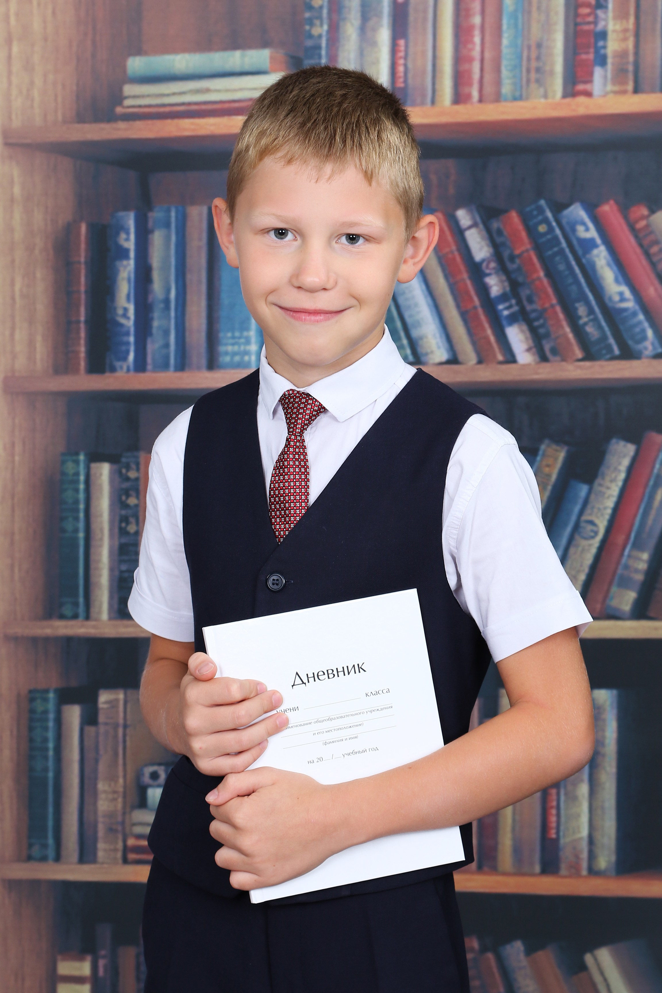 КОМПАНИЯ КРАЙФОТО ФОТОСЕССИЯ ПЕРВОКЛАССНИК