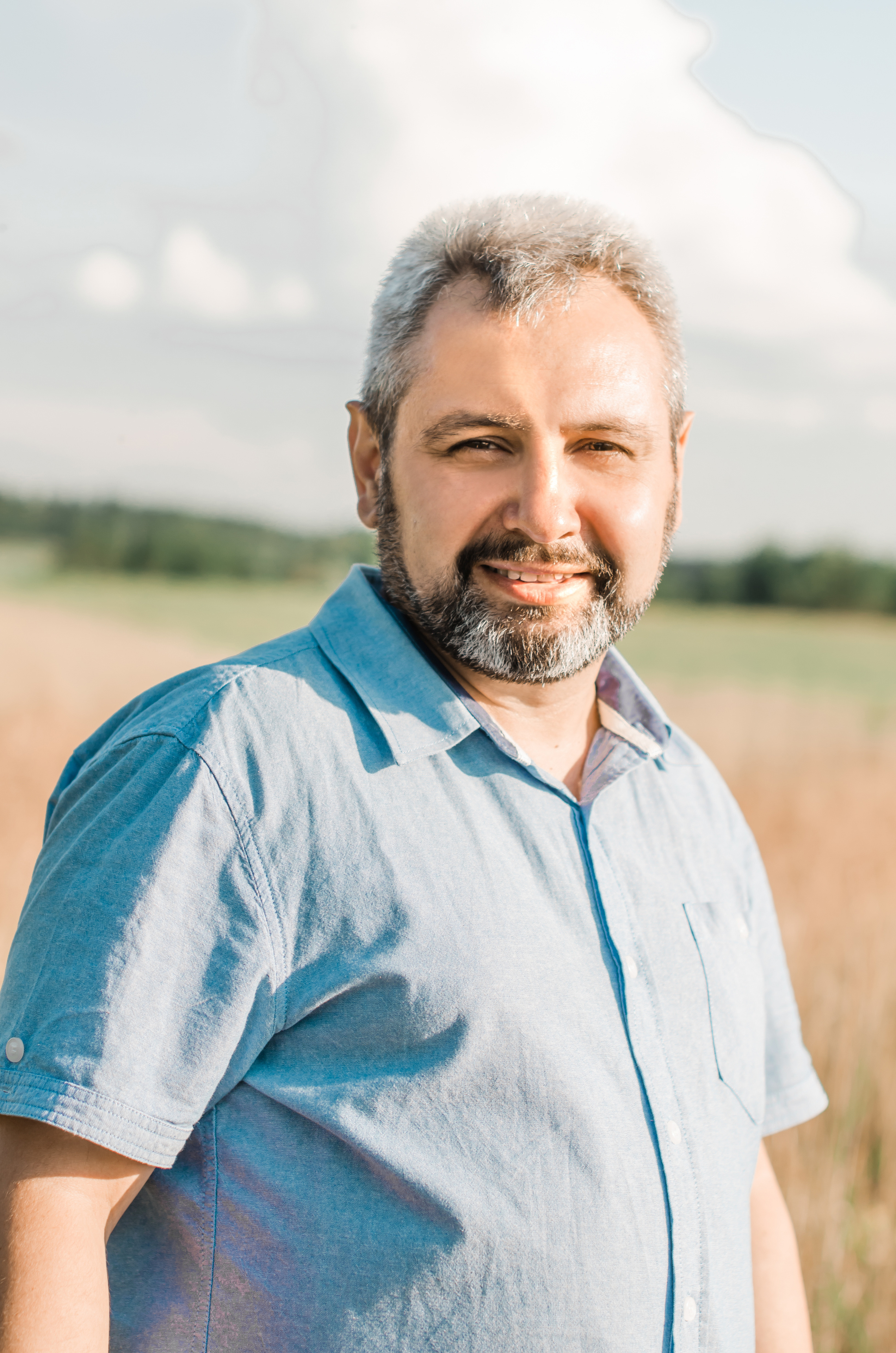 Глеб, Татьяна, Ульяна и Леонид. Свадебный фотограф Анастасия Сюзанова