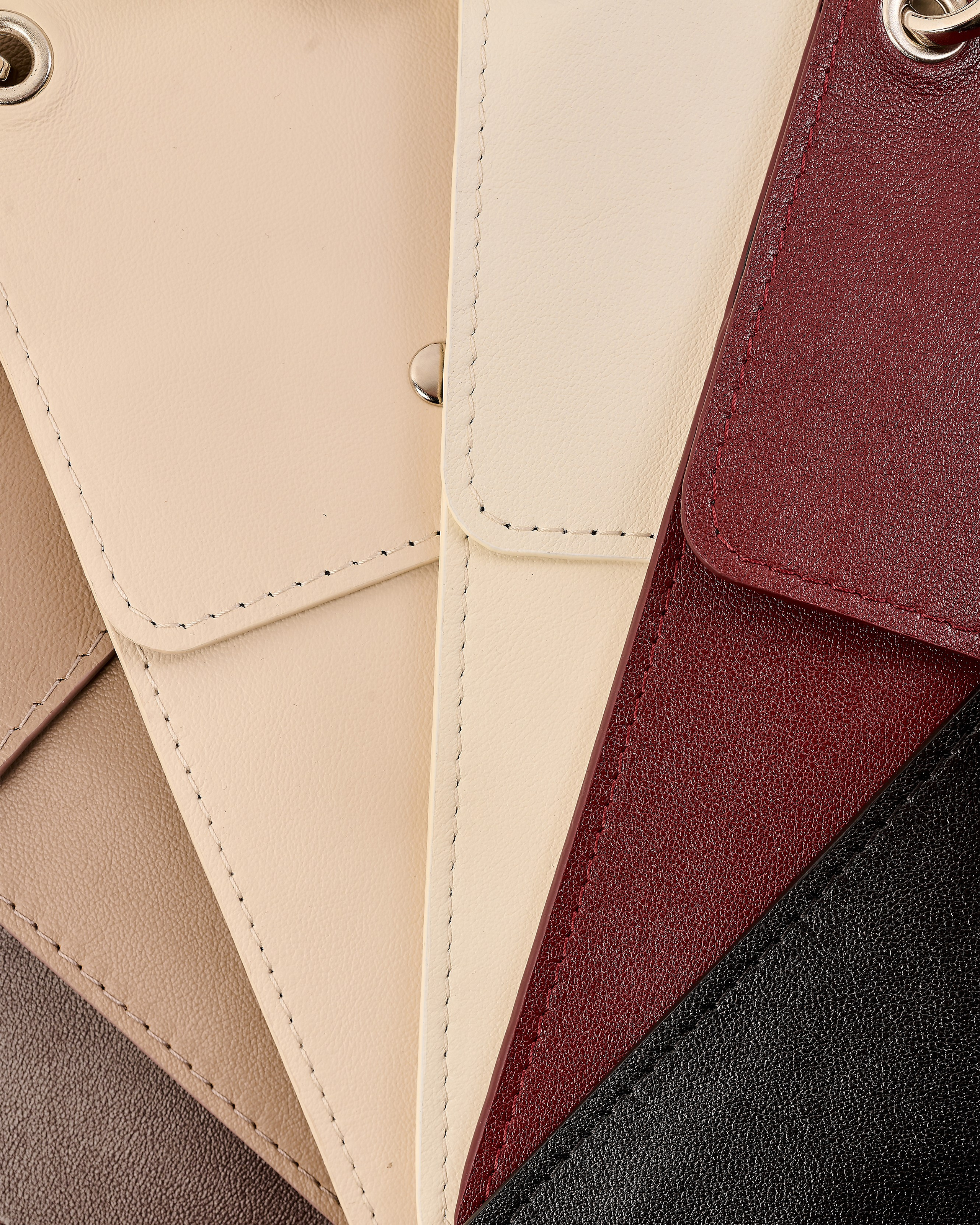 Изделия из кожи. Контент фотограф для бизнеса и маркет-плейсов