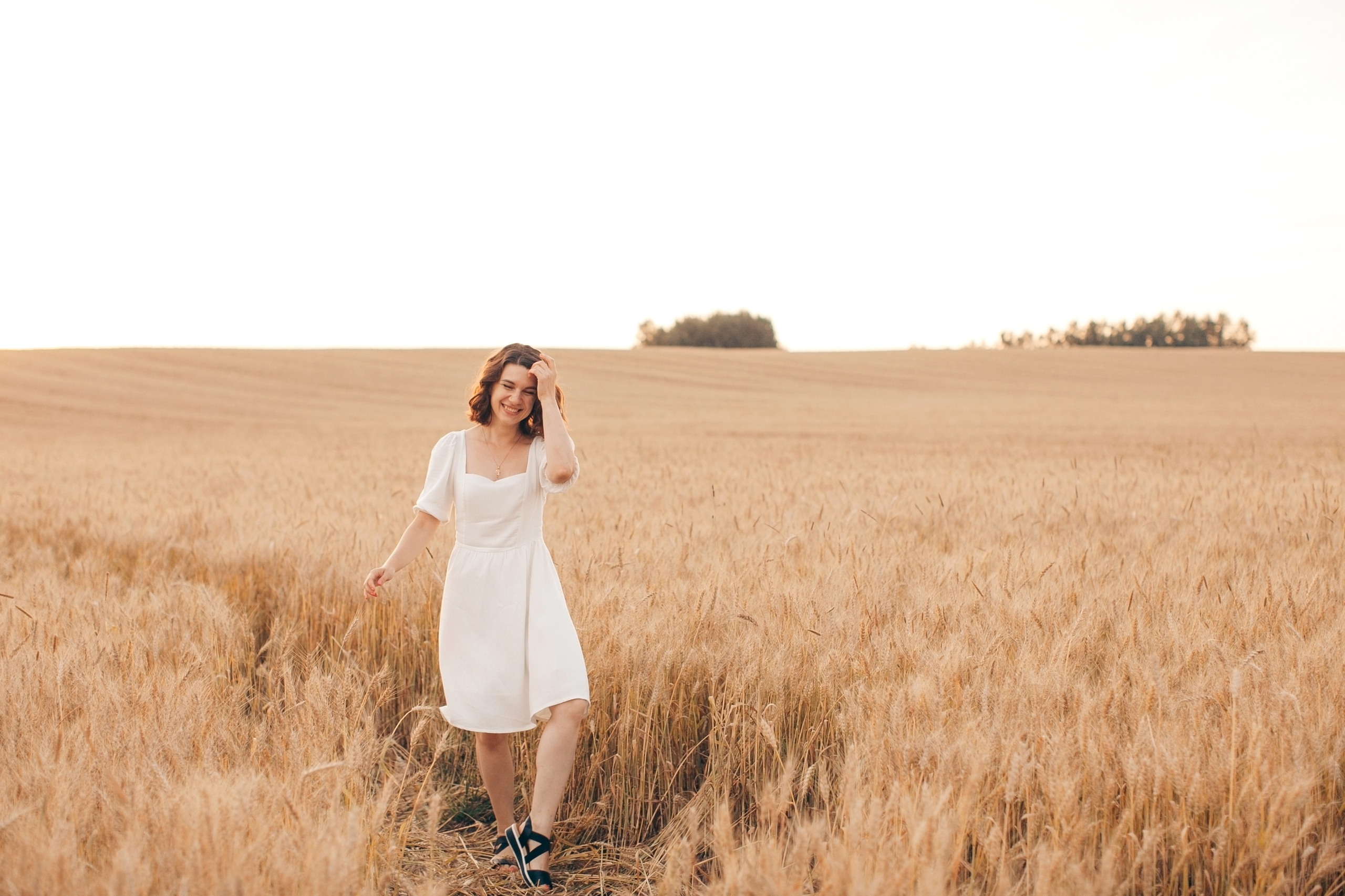 Семейная фотосессия в поле на закате. Фотограф Ольга Ефремова