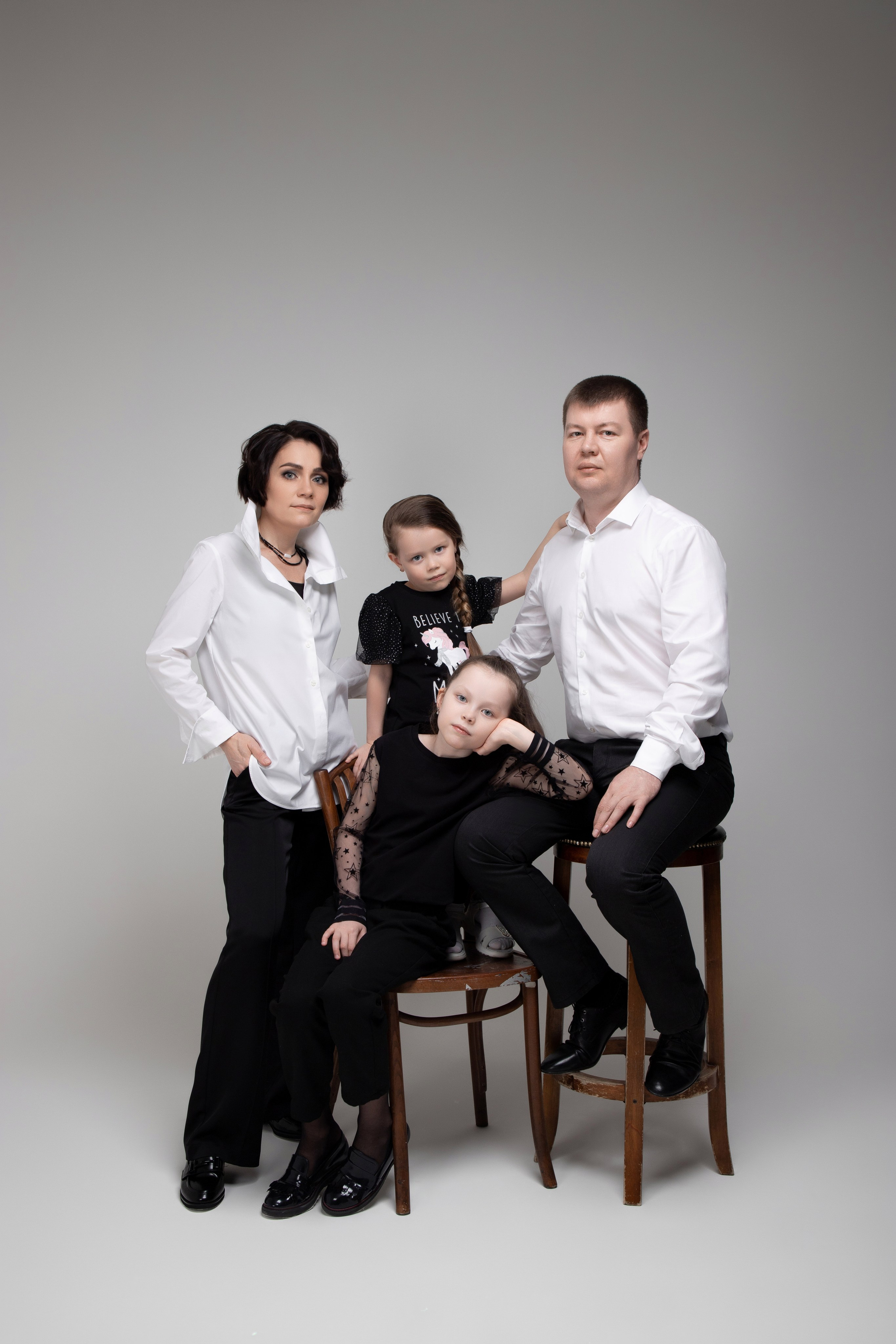 Алексей, Елена, Кристина и Арина. Фотограф Денис Лесковский (Тюмень)