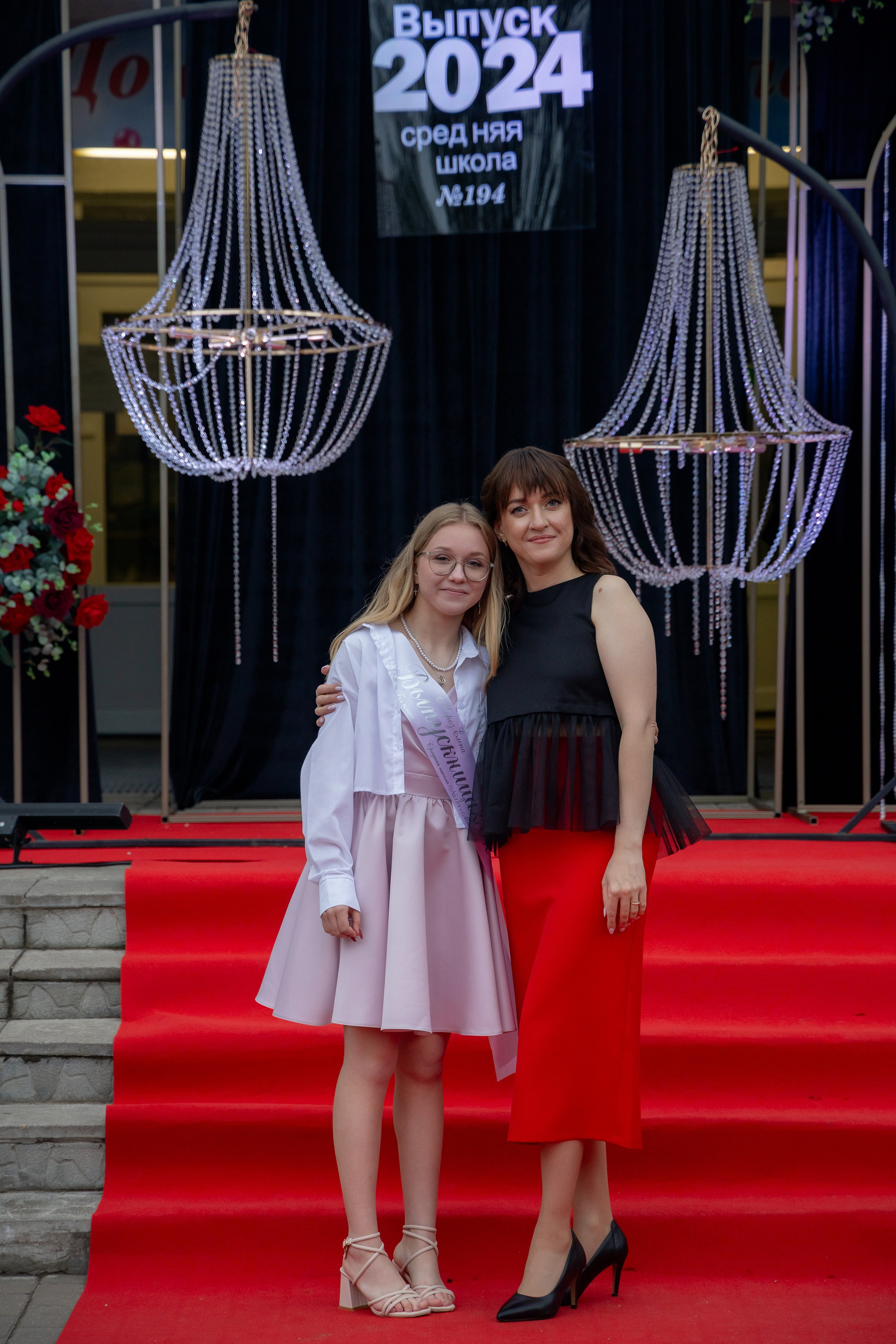 Школьный выпускной 2024 год в Соколе (Минск). Свадебный фотограф в Минске/Беларуси Сергей Спиридонов