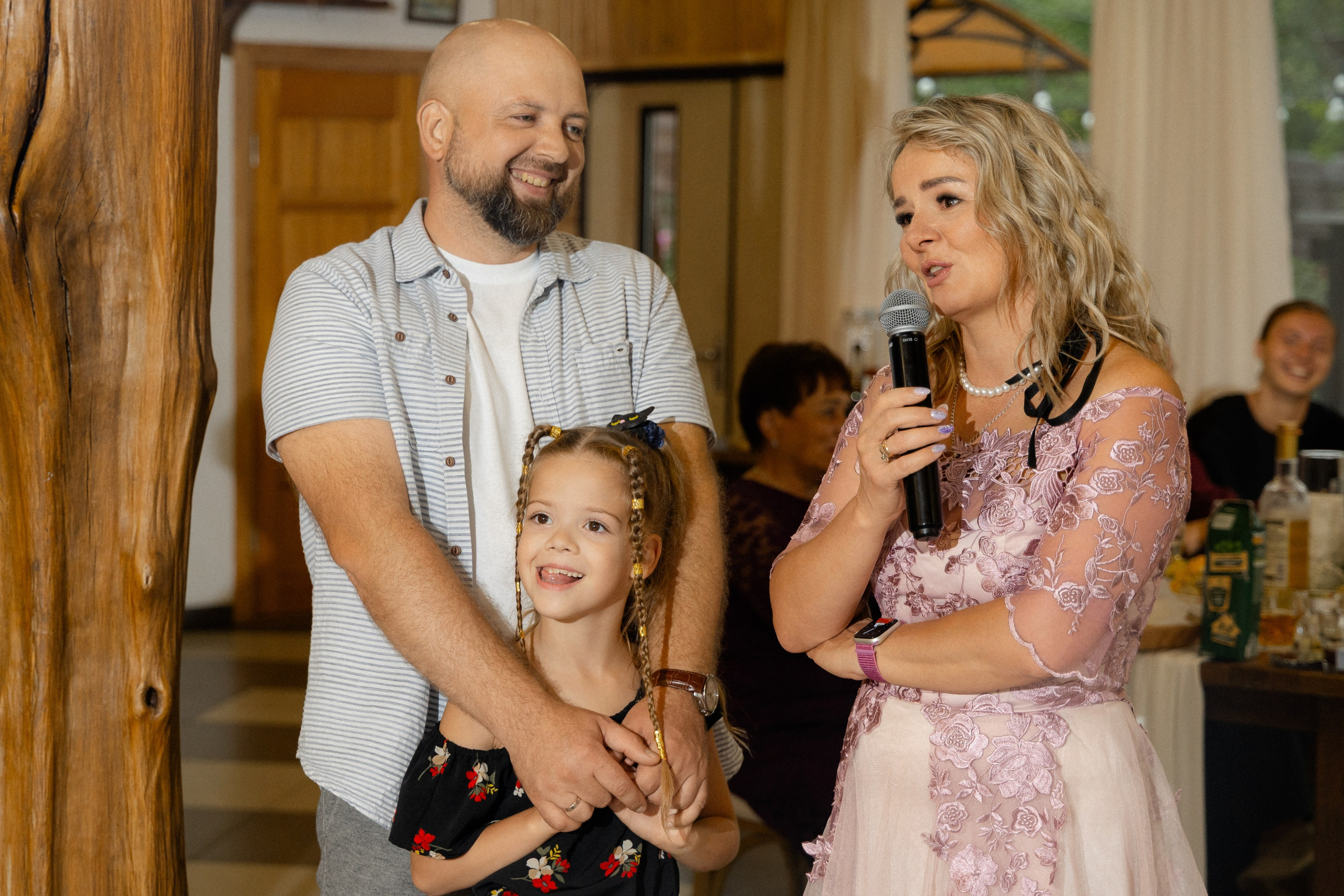 Свадебная фотосессия в агроусадьбе Лабодянка в Минске. Свадебный фотограф в Минске/Беларуси Сергей Спиридонов