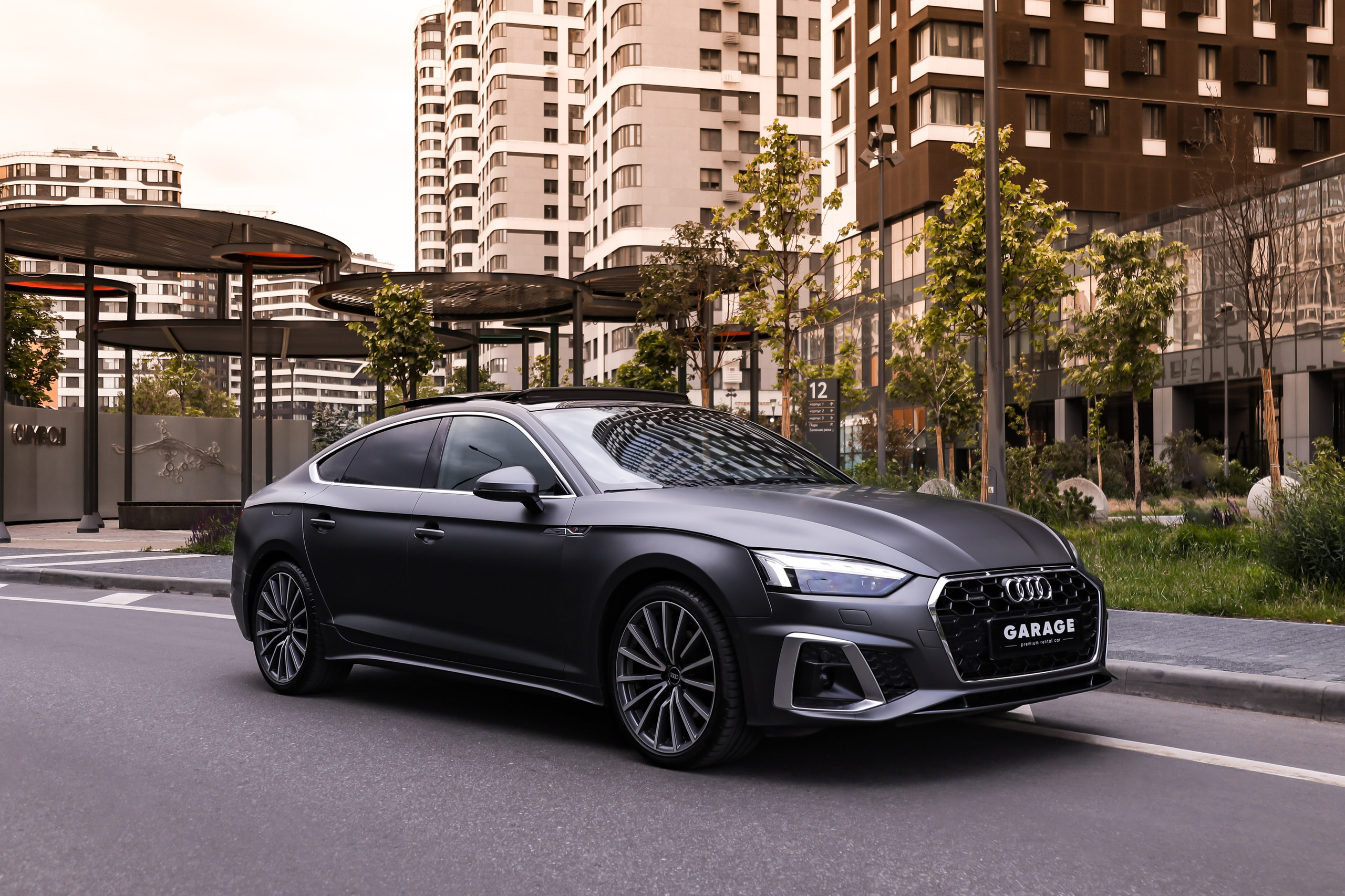 2022 AUDI S QUATTRO. Mixturecaptures