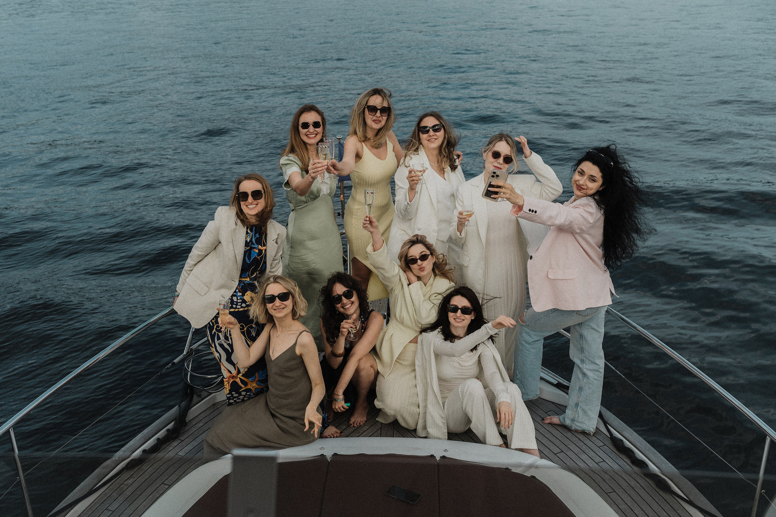 Девичник на яхте. Фотограф в Москве Ангелина Ким