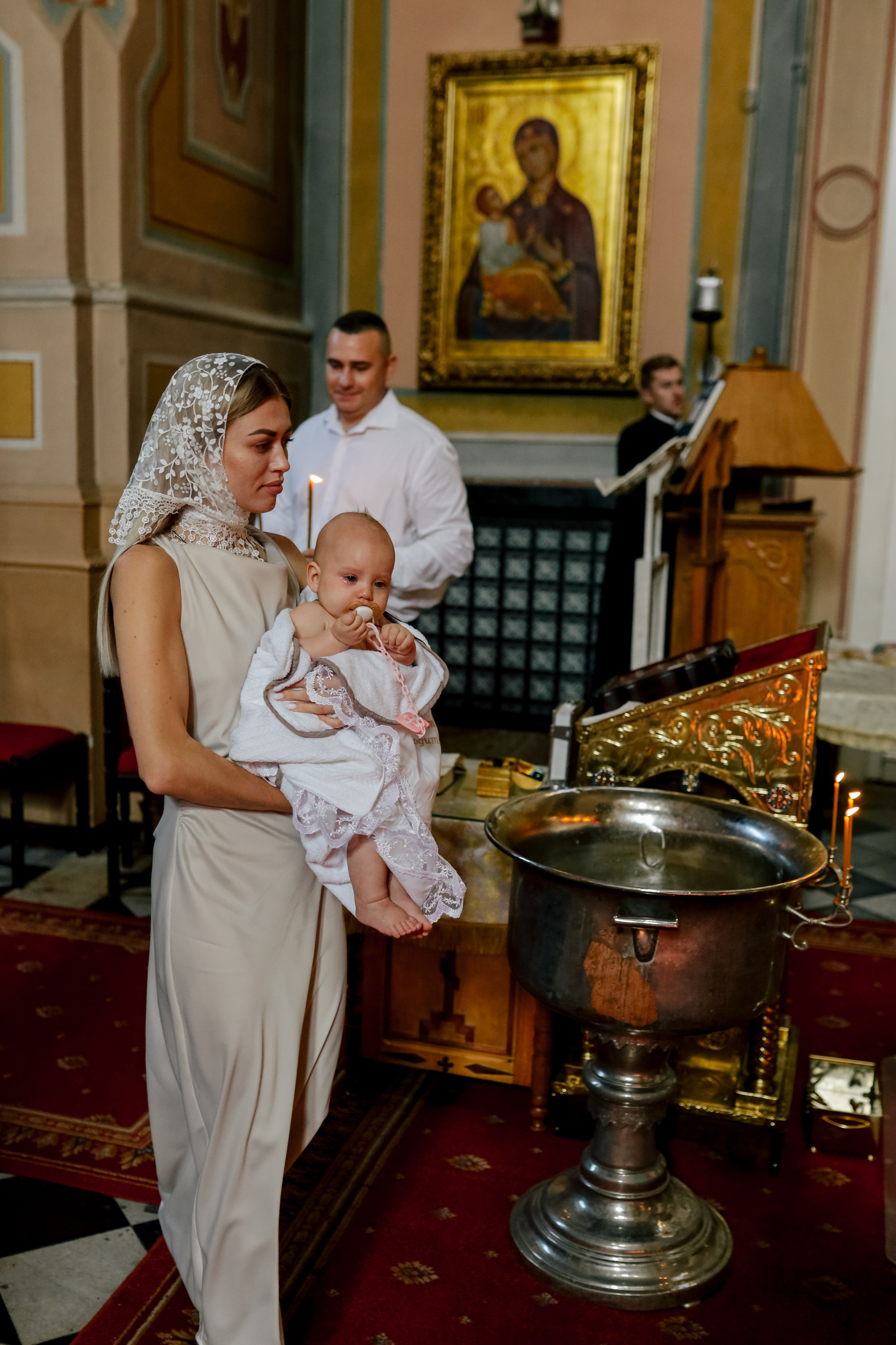 Крещение Эмилии. Свадебный и семейный фотограф в Варшаве