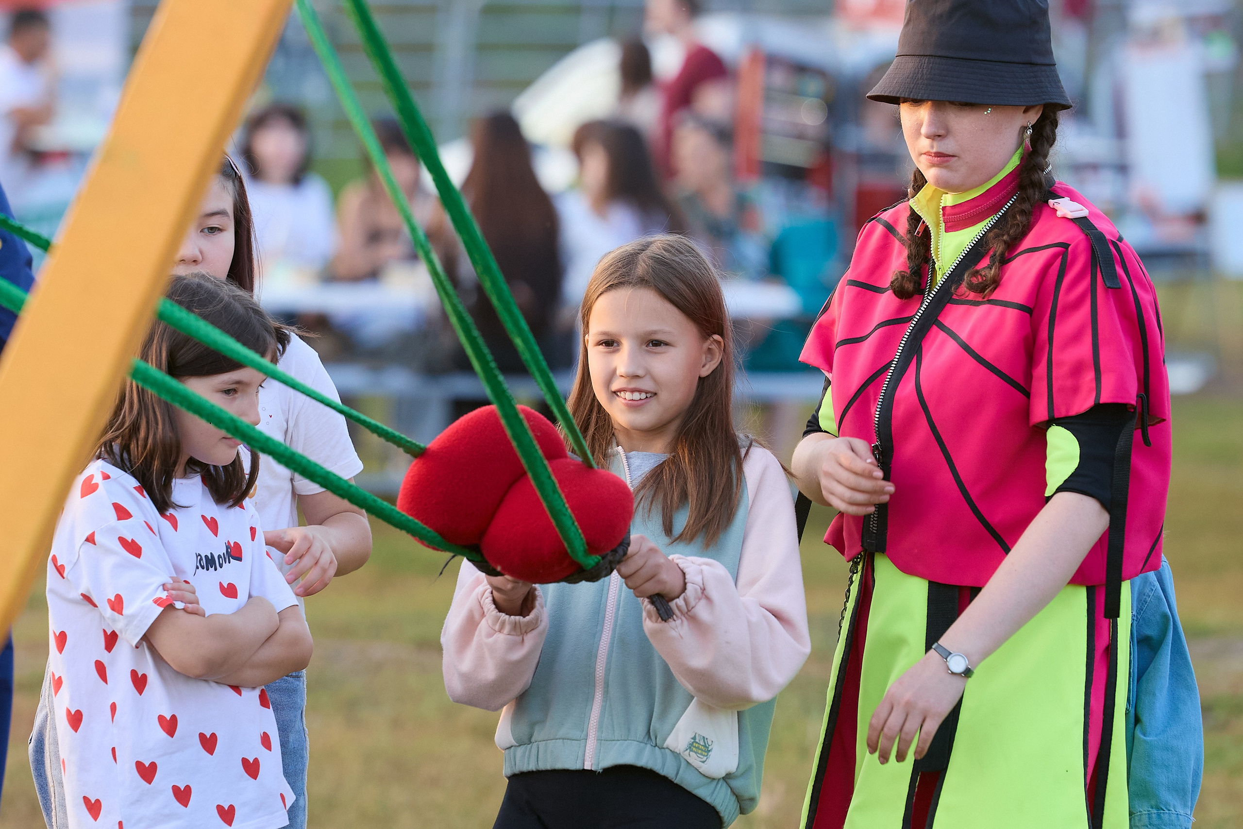 Фестиваль ЖИЗНЕЛЮБ. Мое имя Раиль. Я репортажный фотограф в Казани, так же мой любимый жанр — свадебный фотограф