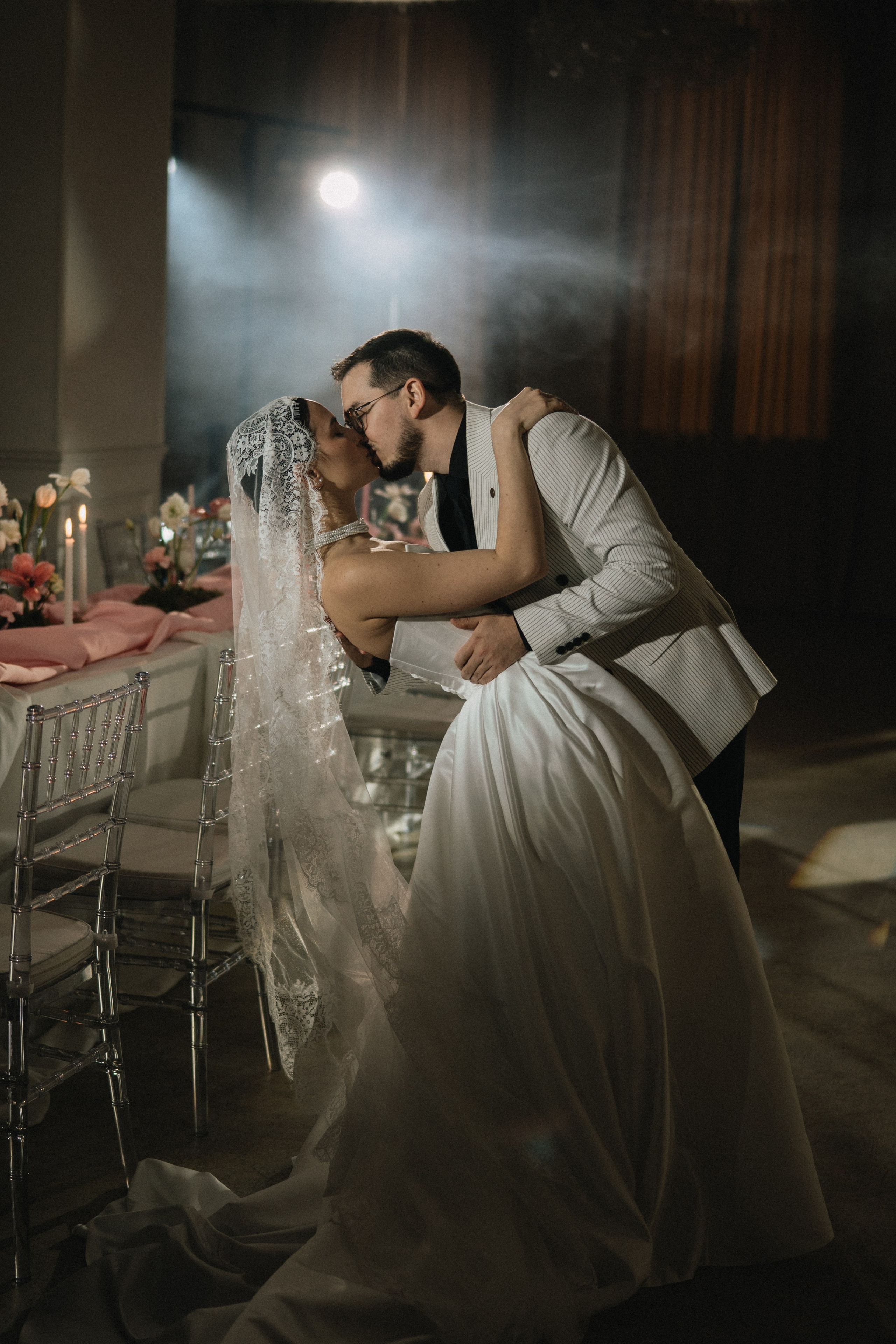 Свадебная фотосессия в Санкт-Петербурге. Банкет. особняк Балинского. Федосова Елизавета - свадебный фотограф СПб.