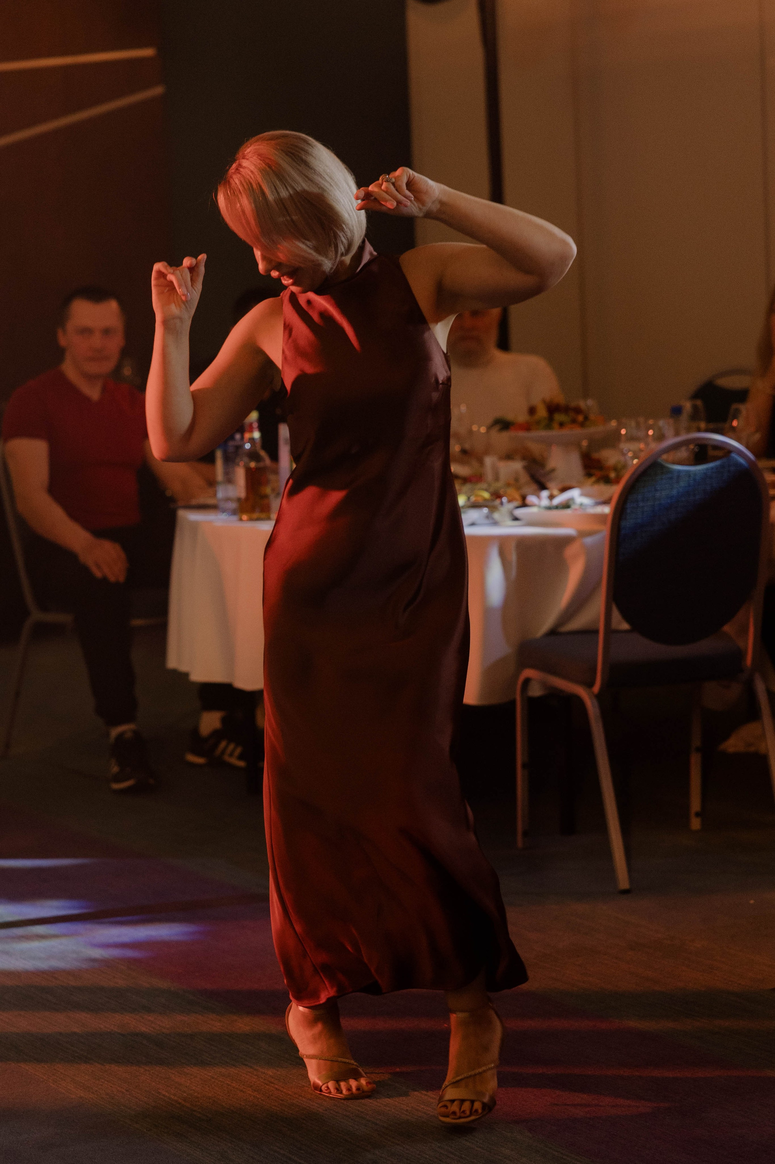 Конференция и ужи. Кормовит. Роза хутор. Фотограф Юсова Мария