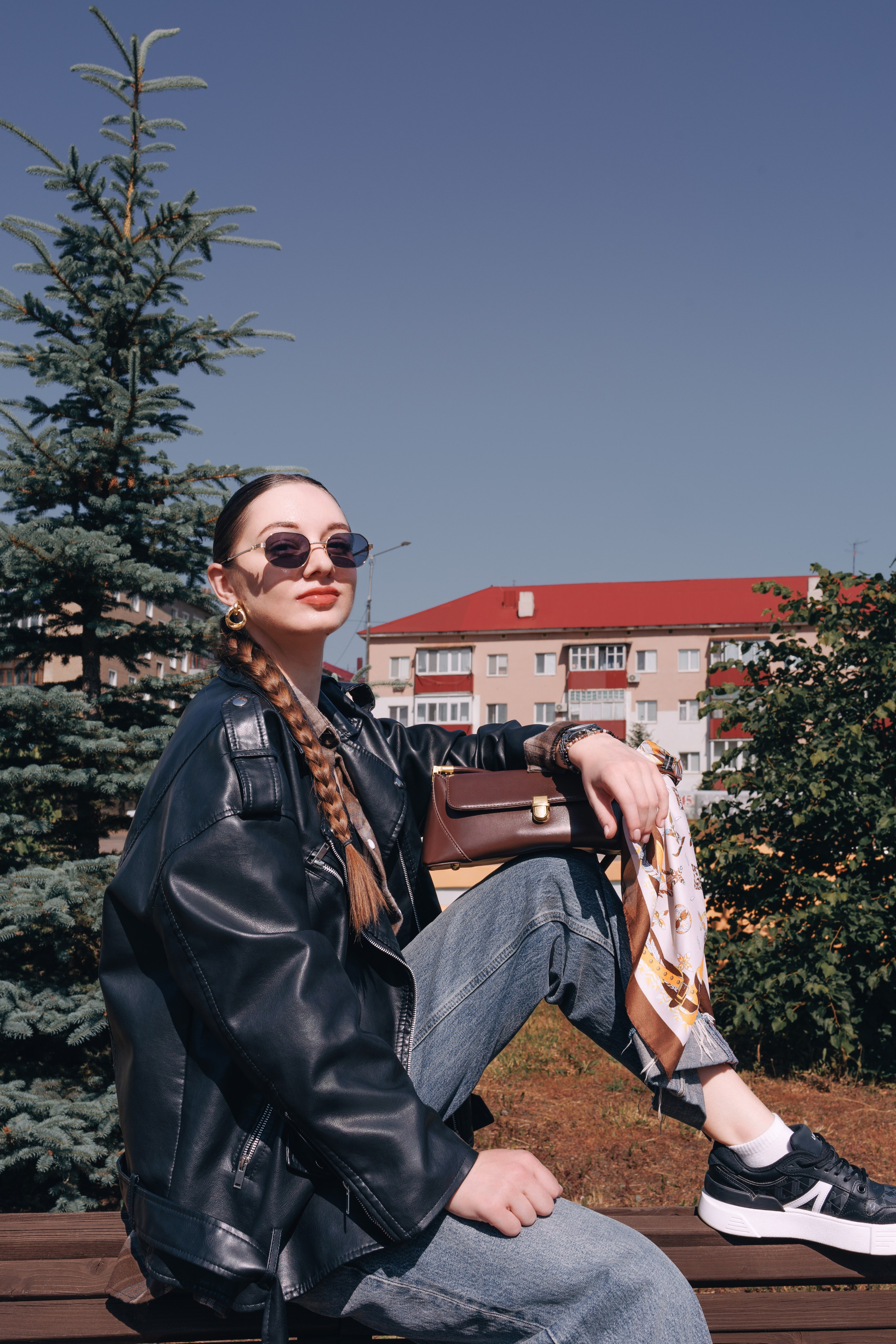 Городская индивидуальная фотосессия в Медногорске. Фотограф Медногорск Кувандык Оксана Шерехода свадебные, семейные, индивидуальные, школьные фотосессии. Печать фотоальбомов