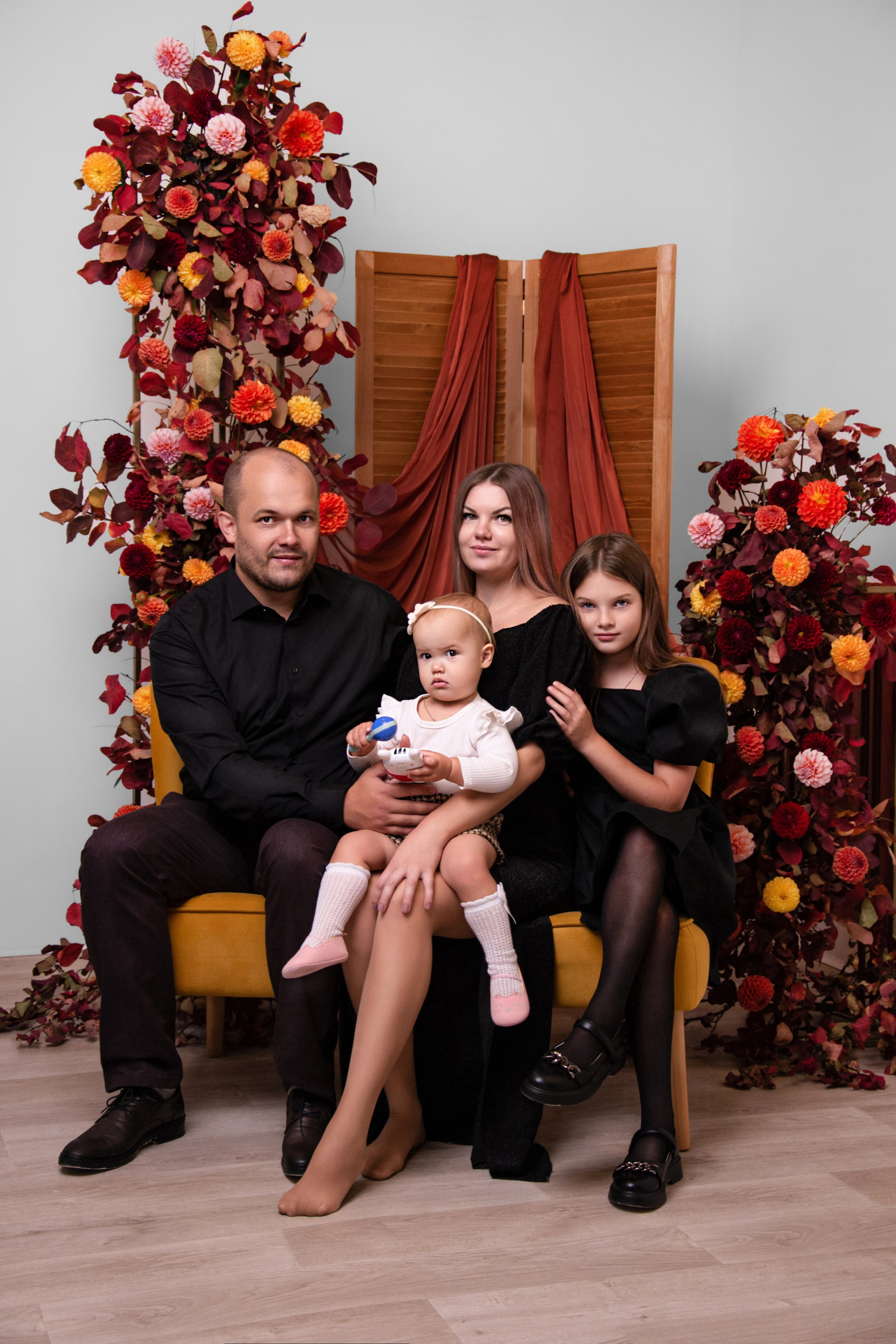 Настя с семьей. Семейный и свадебный фотограф Галина Абакумова, фотосессии в Белгороде