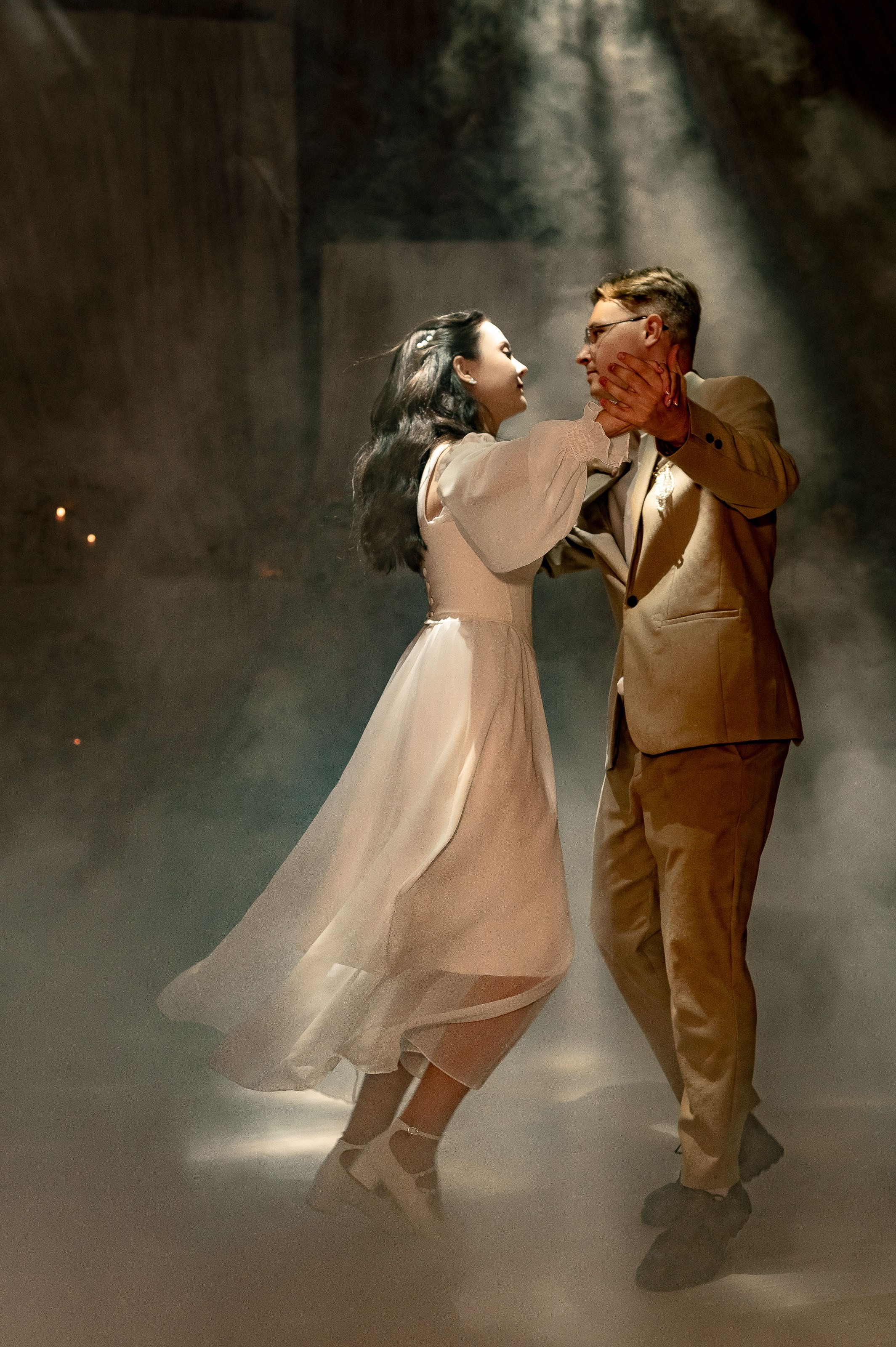 Одним солнечным днем на берегу реки. Евгений Нисковских — свадебный и репортажный фотограф в Тюмени