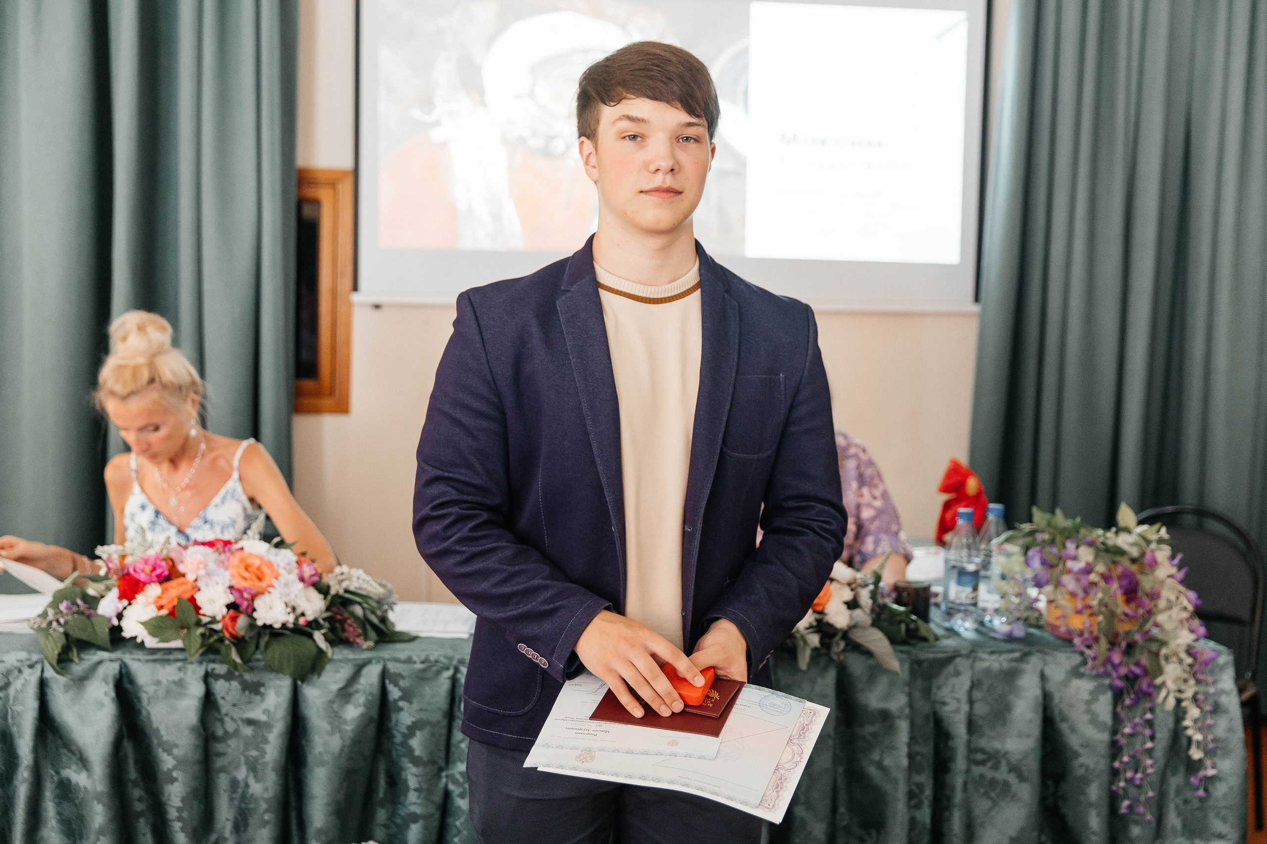 Гимназия Пеленг. _Carpe diem_