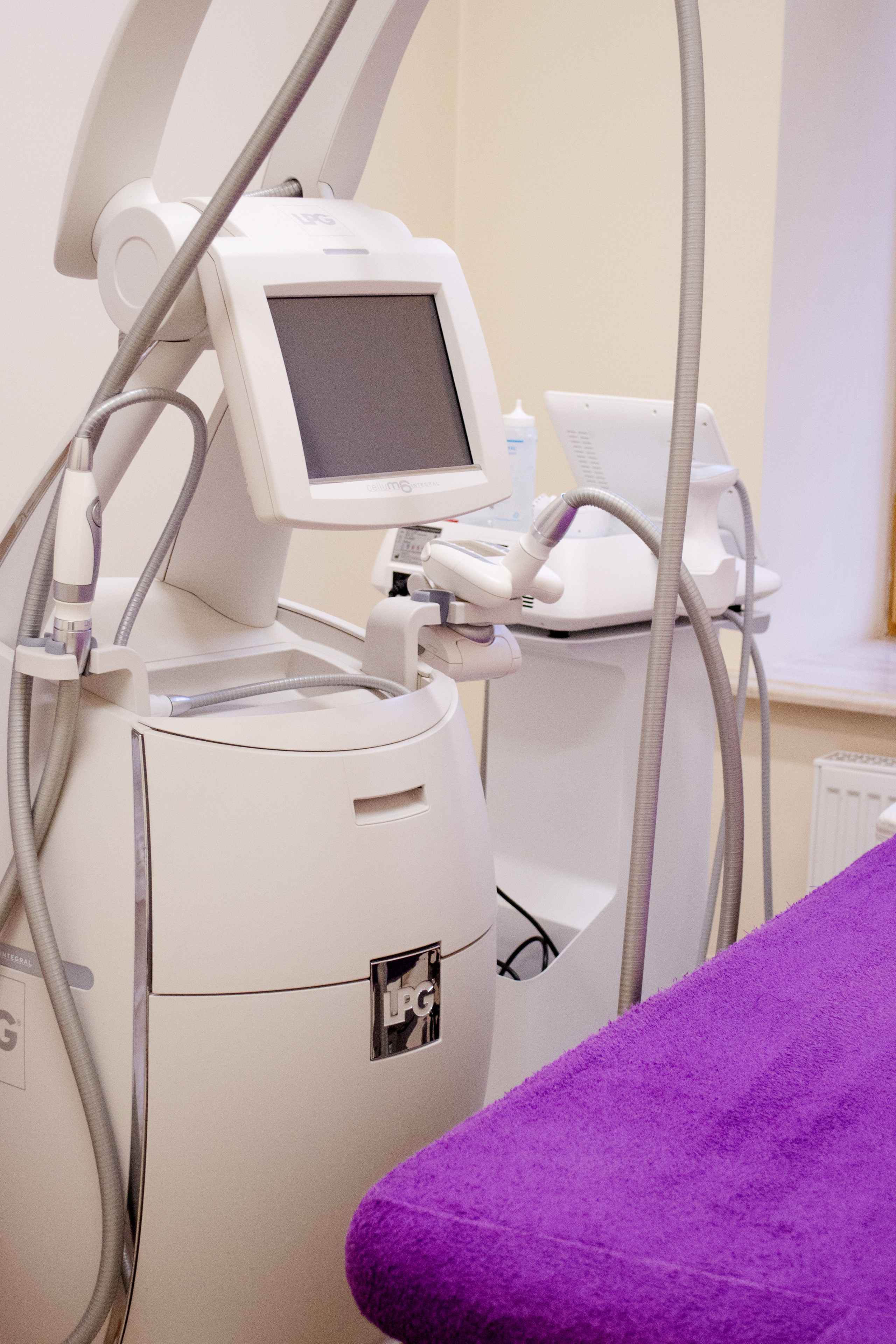 Съемка для клиники эстетической медицины. Фотографы в Тюмени Андрей и Лидия Войвод