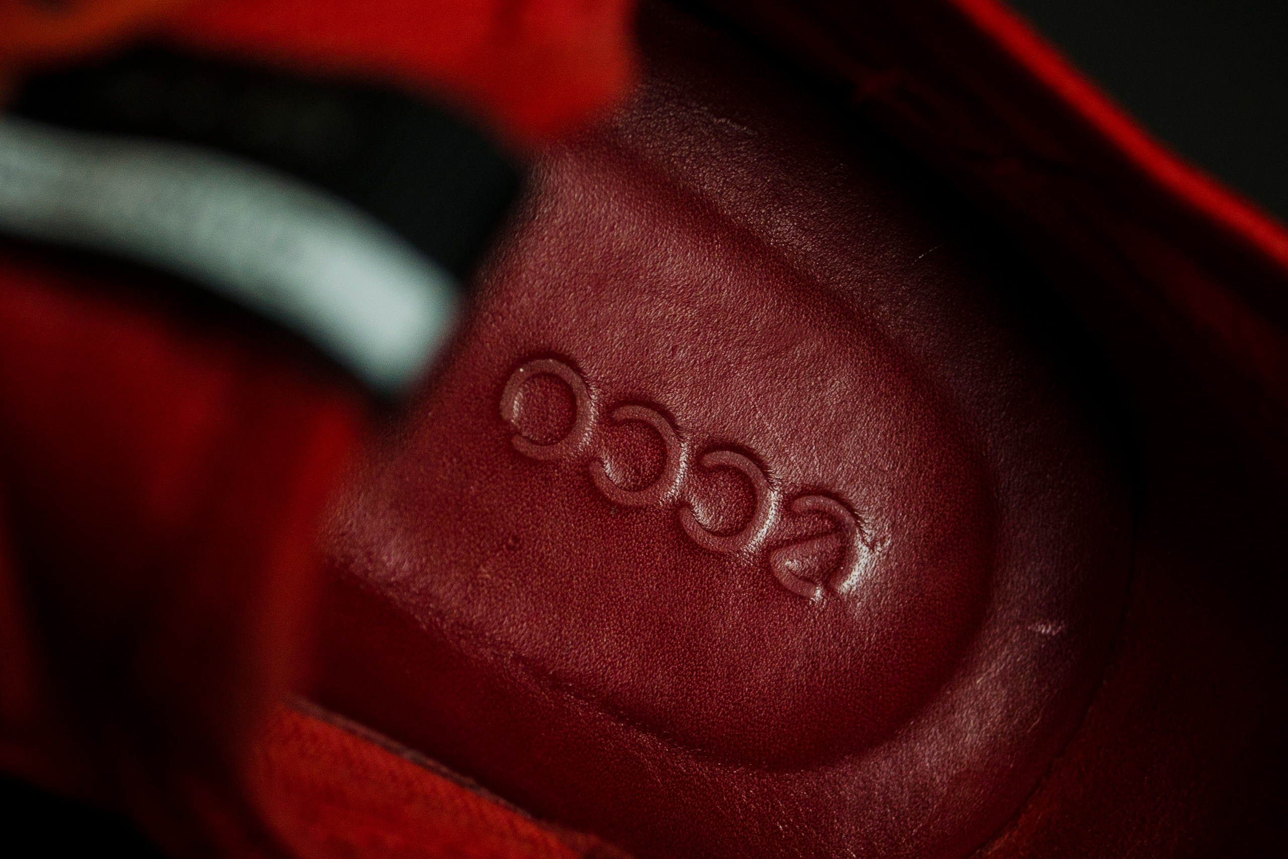 Съемка кроссовок. Фотографы в Тюмени Андрей и Лидия Войвод