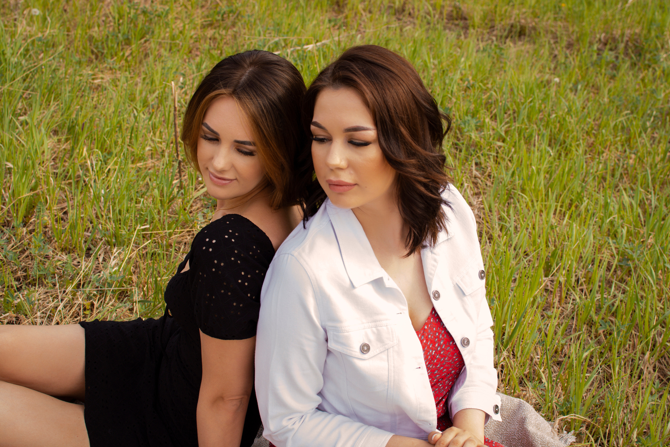 Сестры Яна и Оксана. Фотографы в Тюмени Андрей и Лидия Войвод