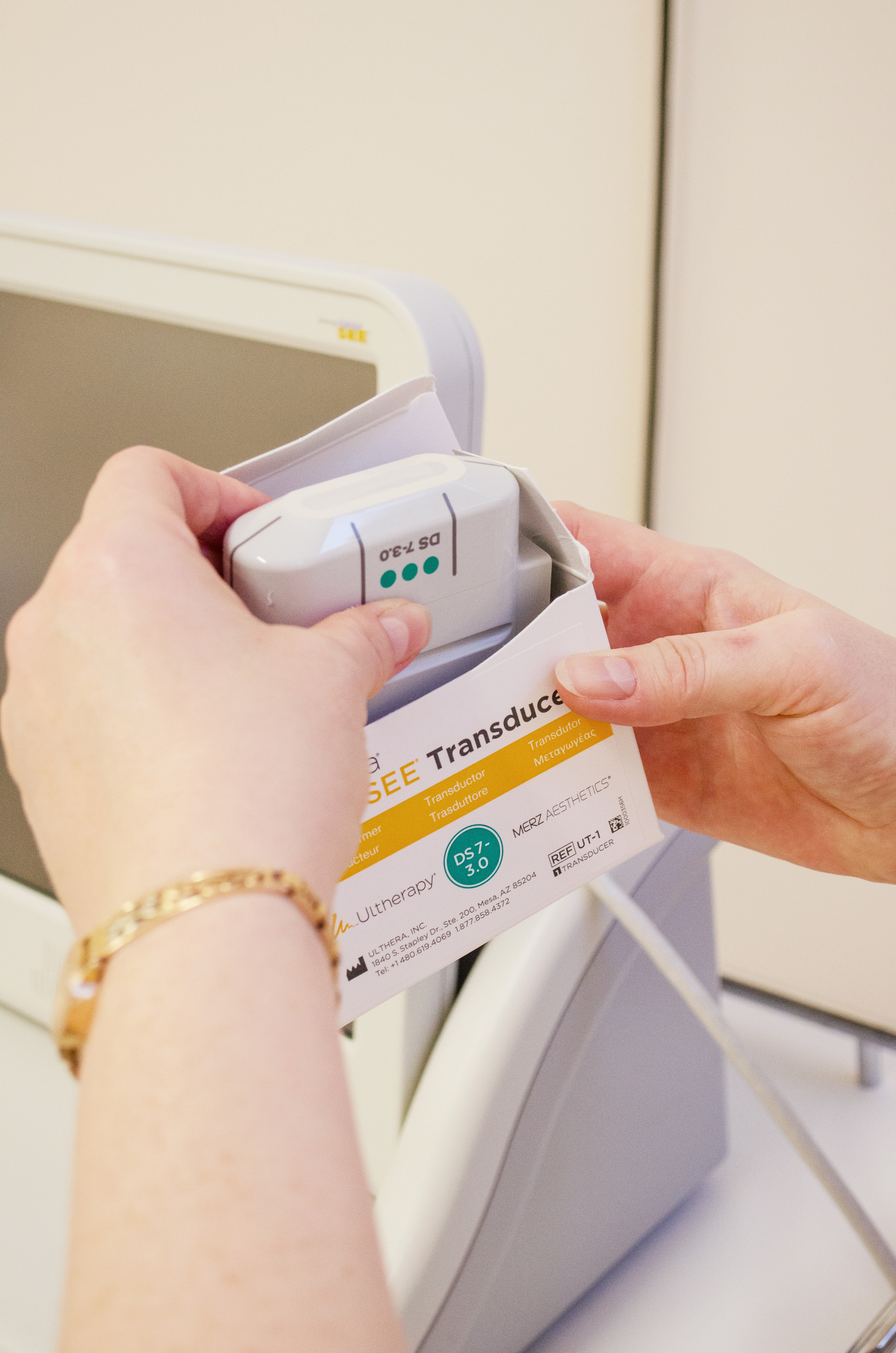 Съемка для клиники эстетической медицины. Фотографы в Тюмени Андрей и Лидия Войвод