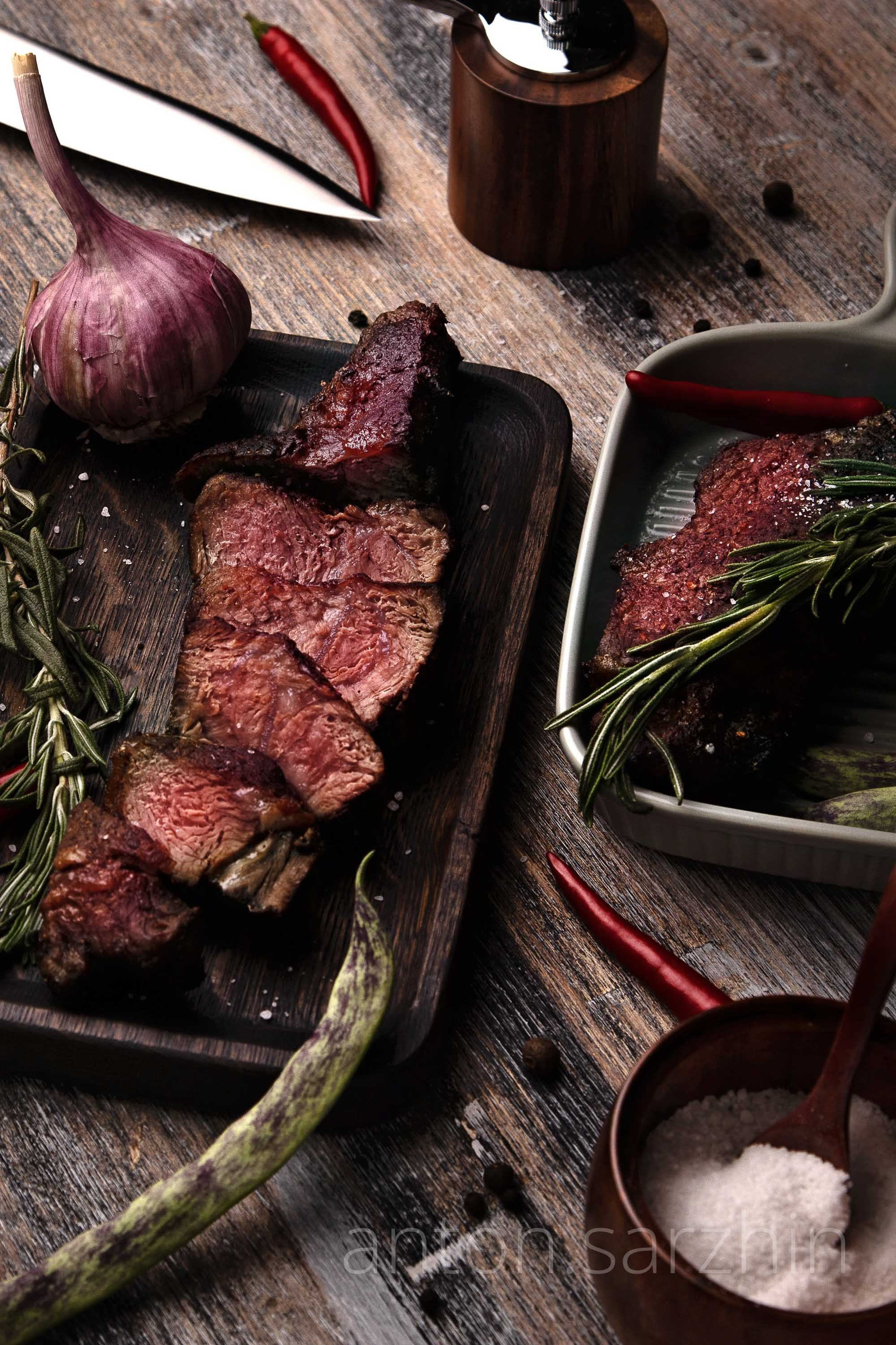 Фуд съемка flatlay стейка 