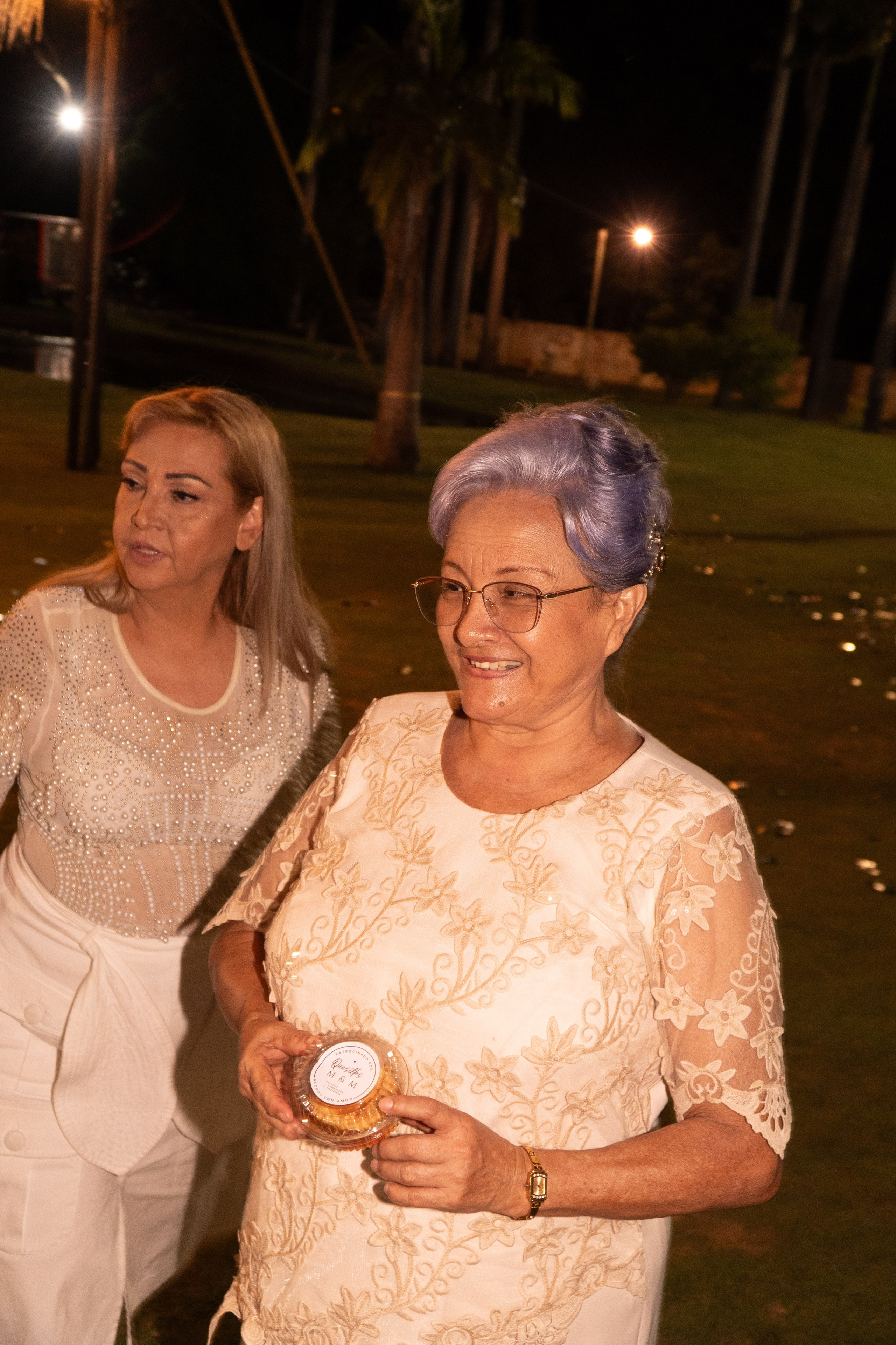 Carola & Gerson. Wedding Photographer in Barcelona and Medellin