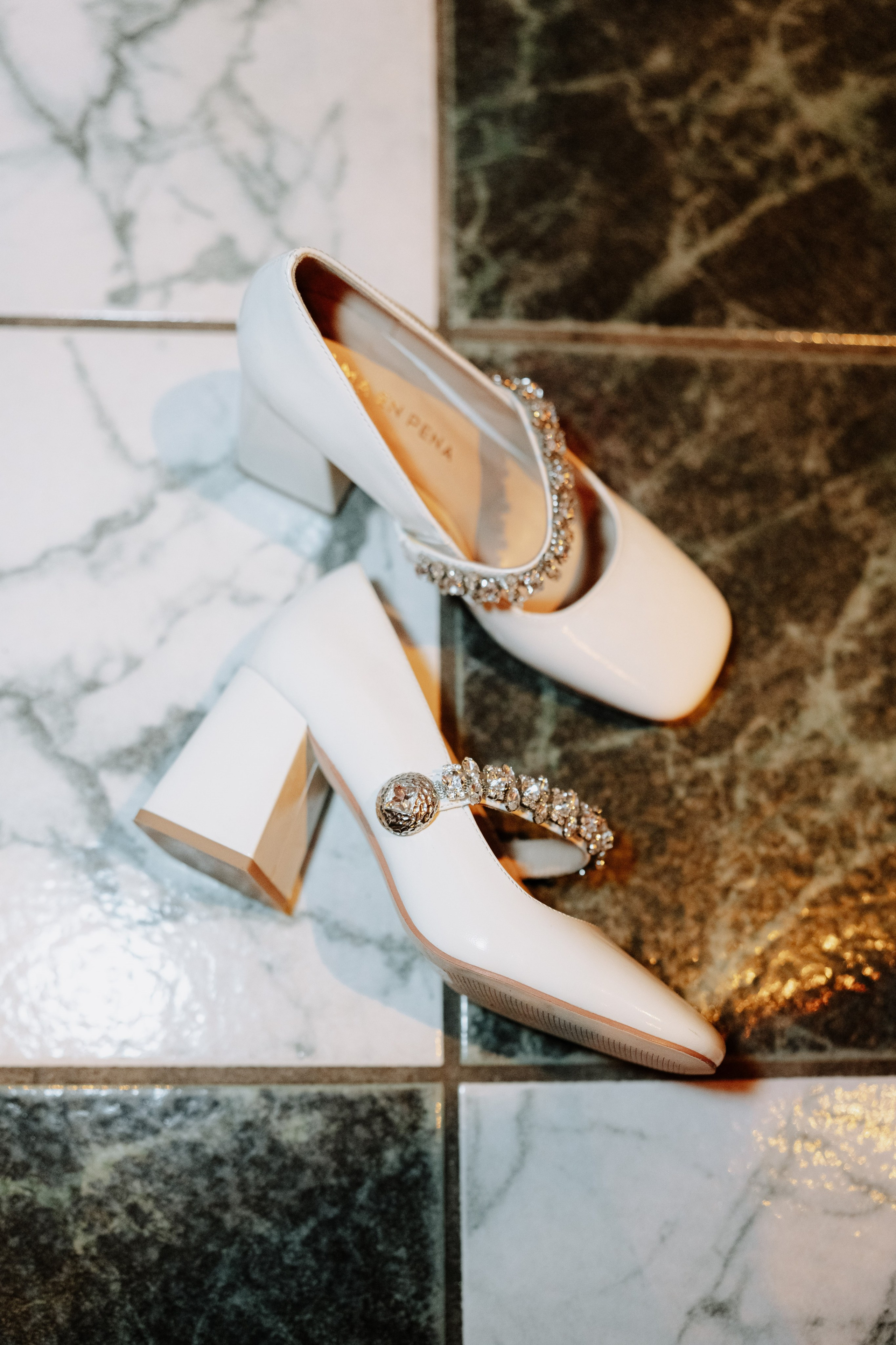 Diana & Quentin | Valleiry, France. Профессиональный свадебный фотограф в Женеве и Швейцарии | Таня Вовчецкая