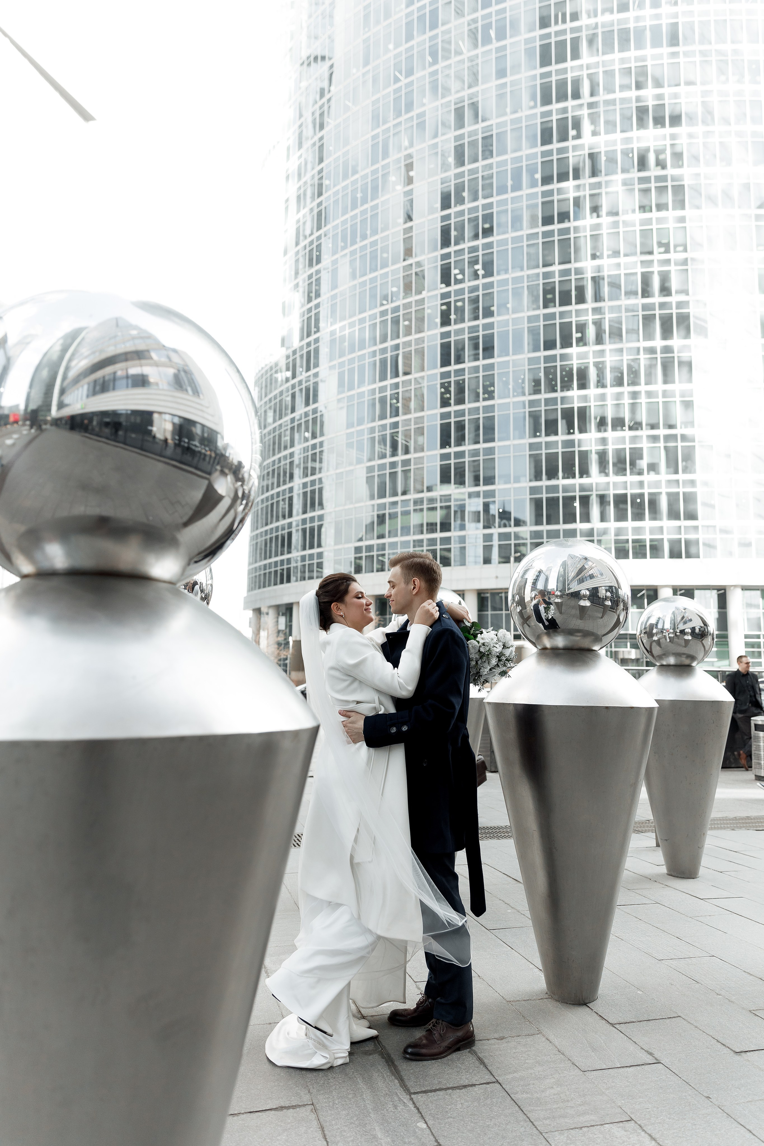 Паша&Настя (роспись Москва-сити Birds). Фотограф в Москве Юлия Хамзина