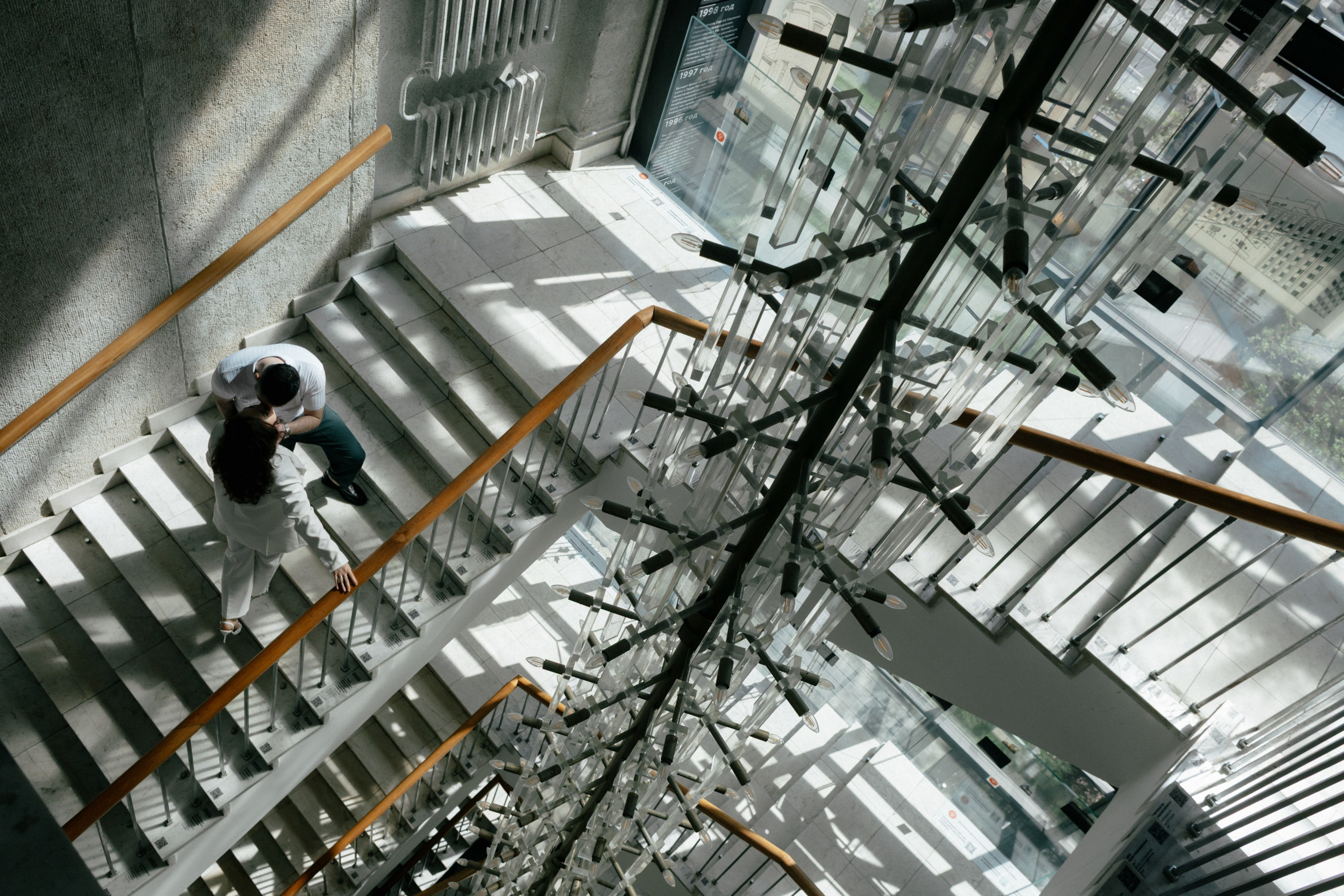 Свадебная прогулка от кофейни в музеи — Аня и Леня. Свадебный фотограф в Нижнем Новгороде Генеральская Ира