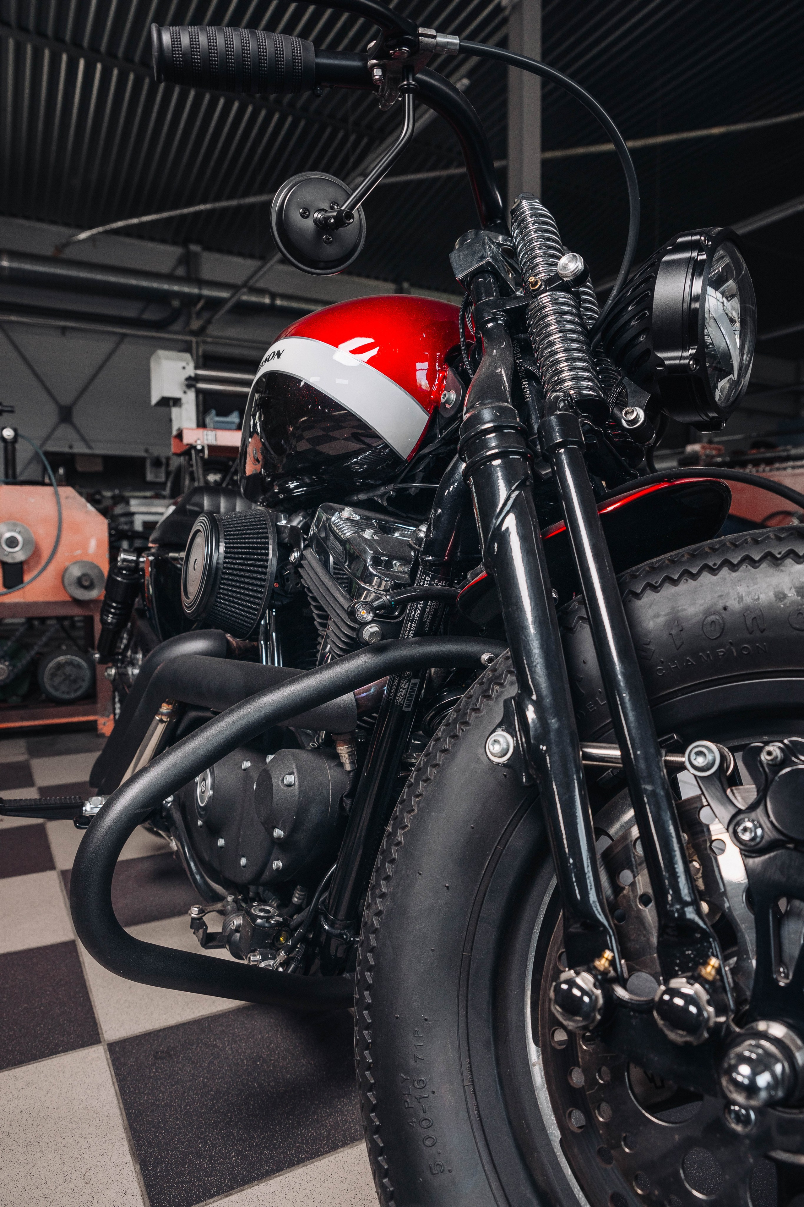 HD Sportster XL 1200 48 Custom. ......