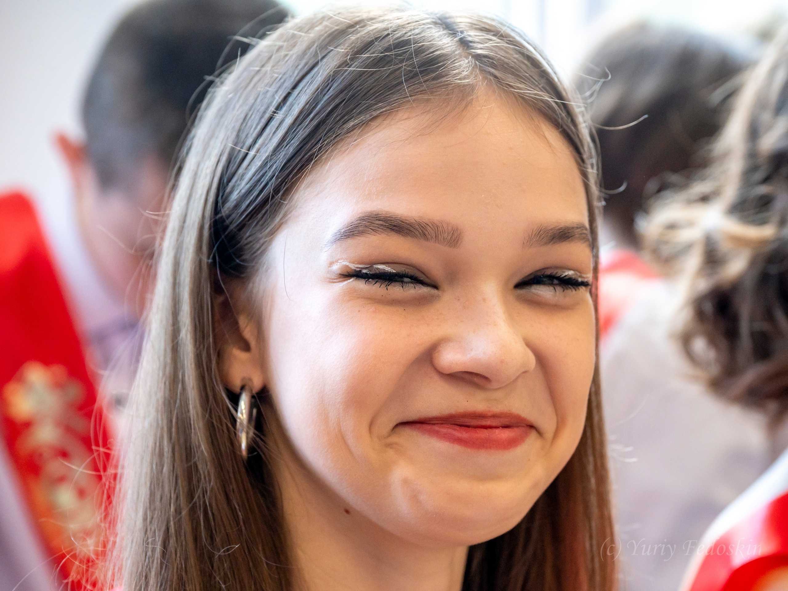 Репортаж о выпускном 9 классов в школе № 7 города Королёва, 26.06.24г. Профессиональный фотограф интерьеров в Москве Юрий Федоскин