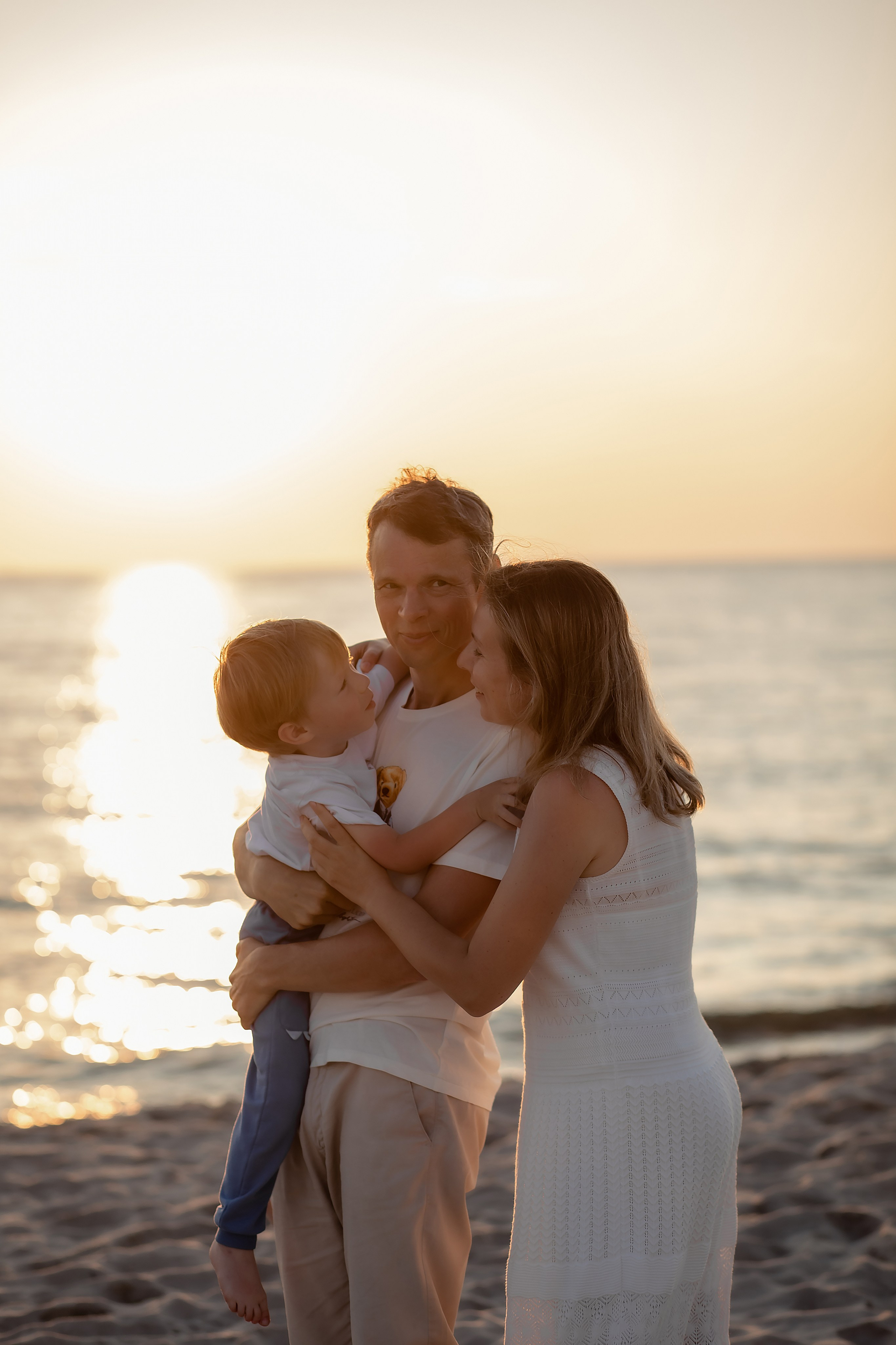 Екатерина и Антон. На закате. Фотограф в Калининграде Решетникова Алина