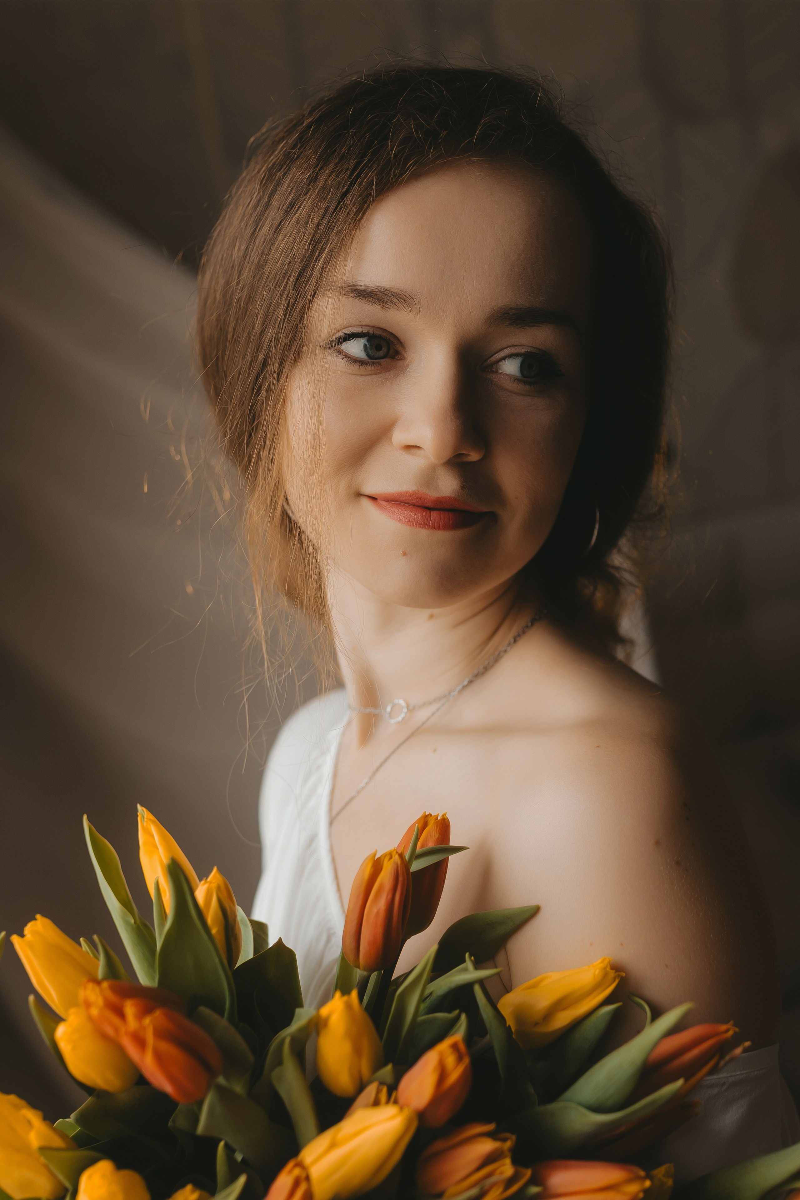 Весенняя домашняя семейная фотосессии мамы с дочками. Семейный и женский фотограф в Москве Надежда Воробьева