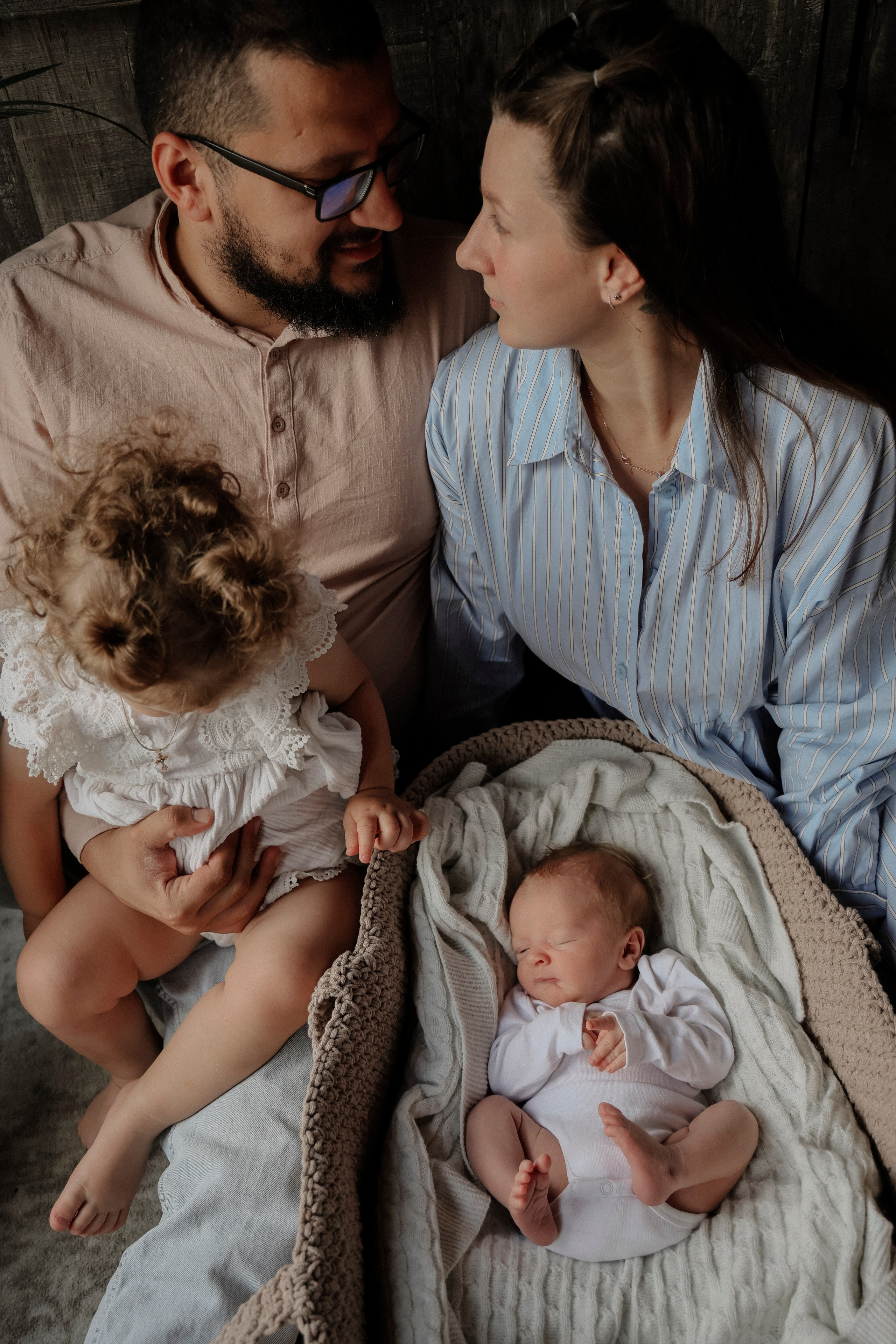 Настя Руслан София Ратмир. Фотограф новорожденных