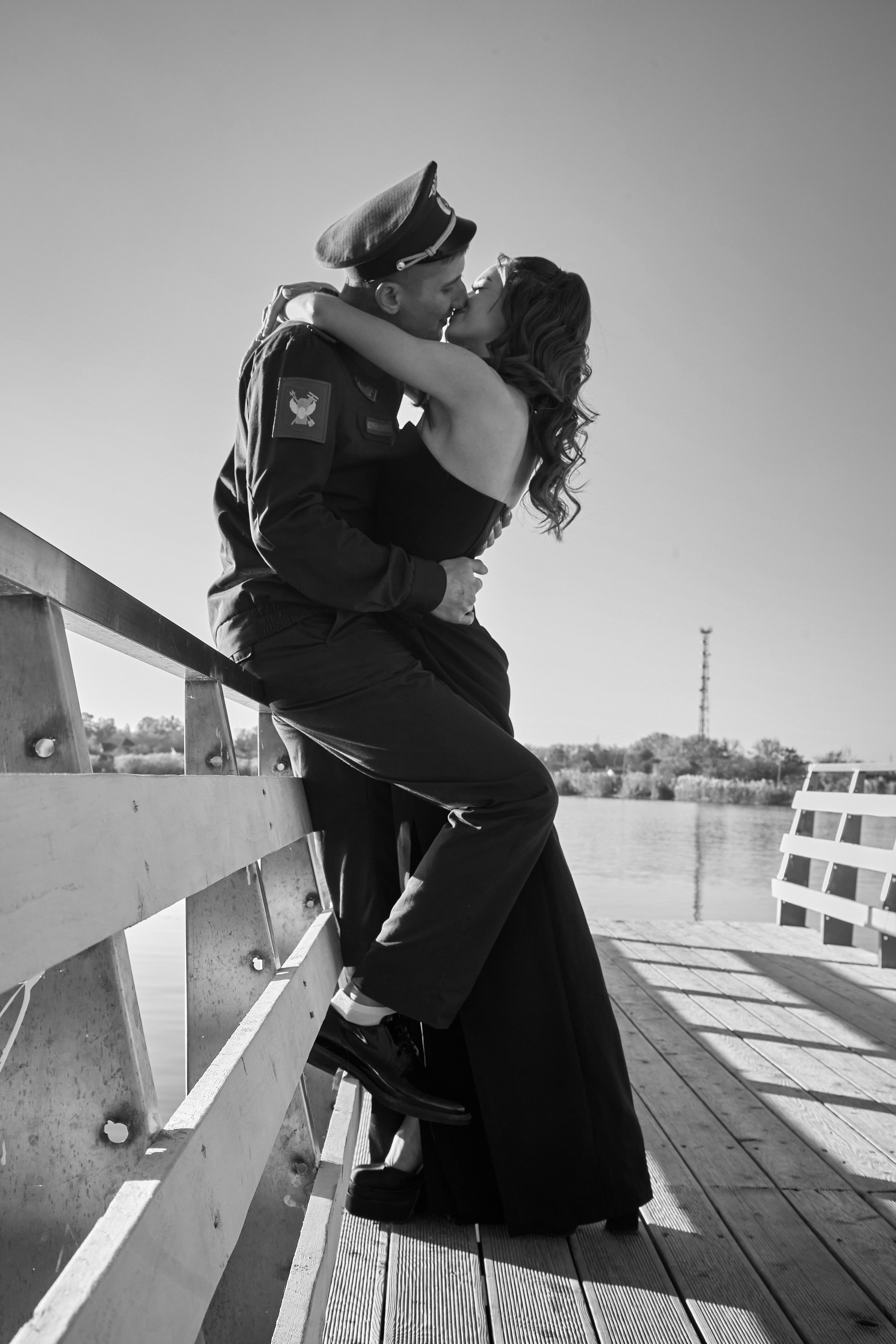 «Любовь под кителем». Свадебный и креативный фотограф в ЮФО и МСК