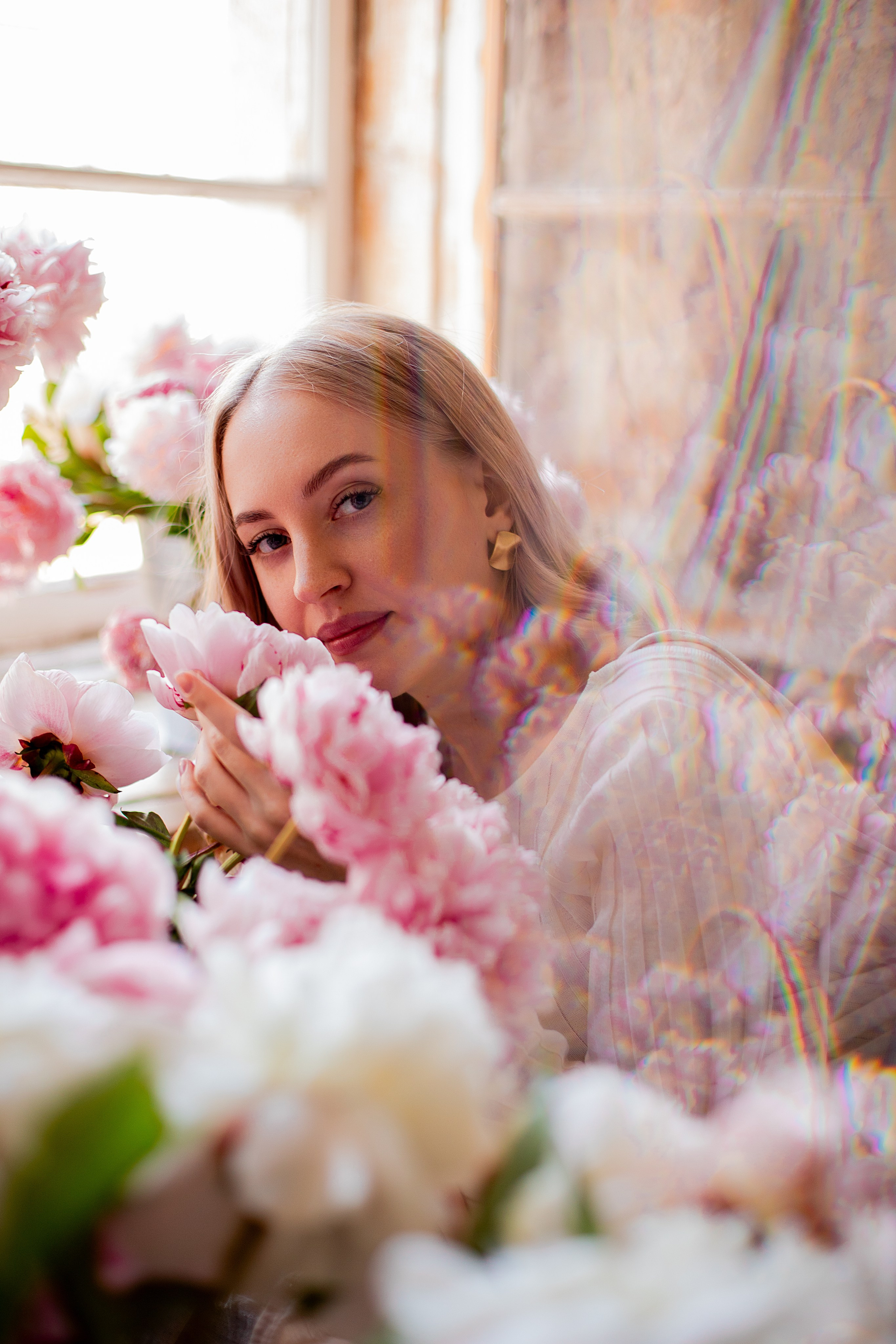 Съемка в живых пионах. Семейный и индивидуальный фотограф в Ростове-на-Дону