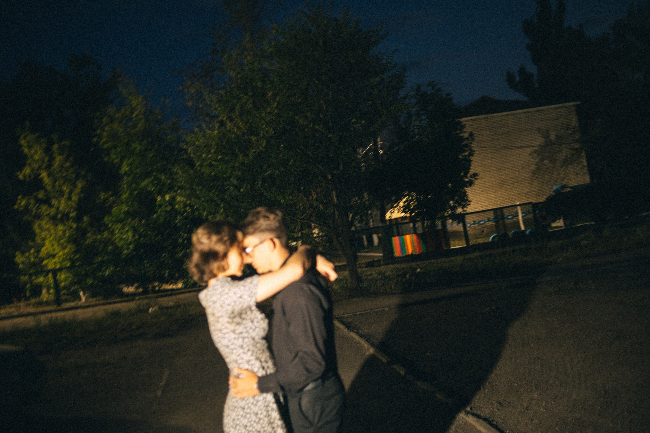 Свадьбы и love story. Фотограф в Свердловске ЛНР