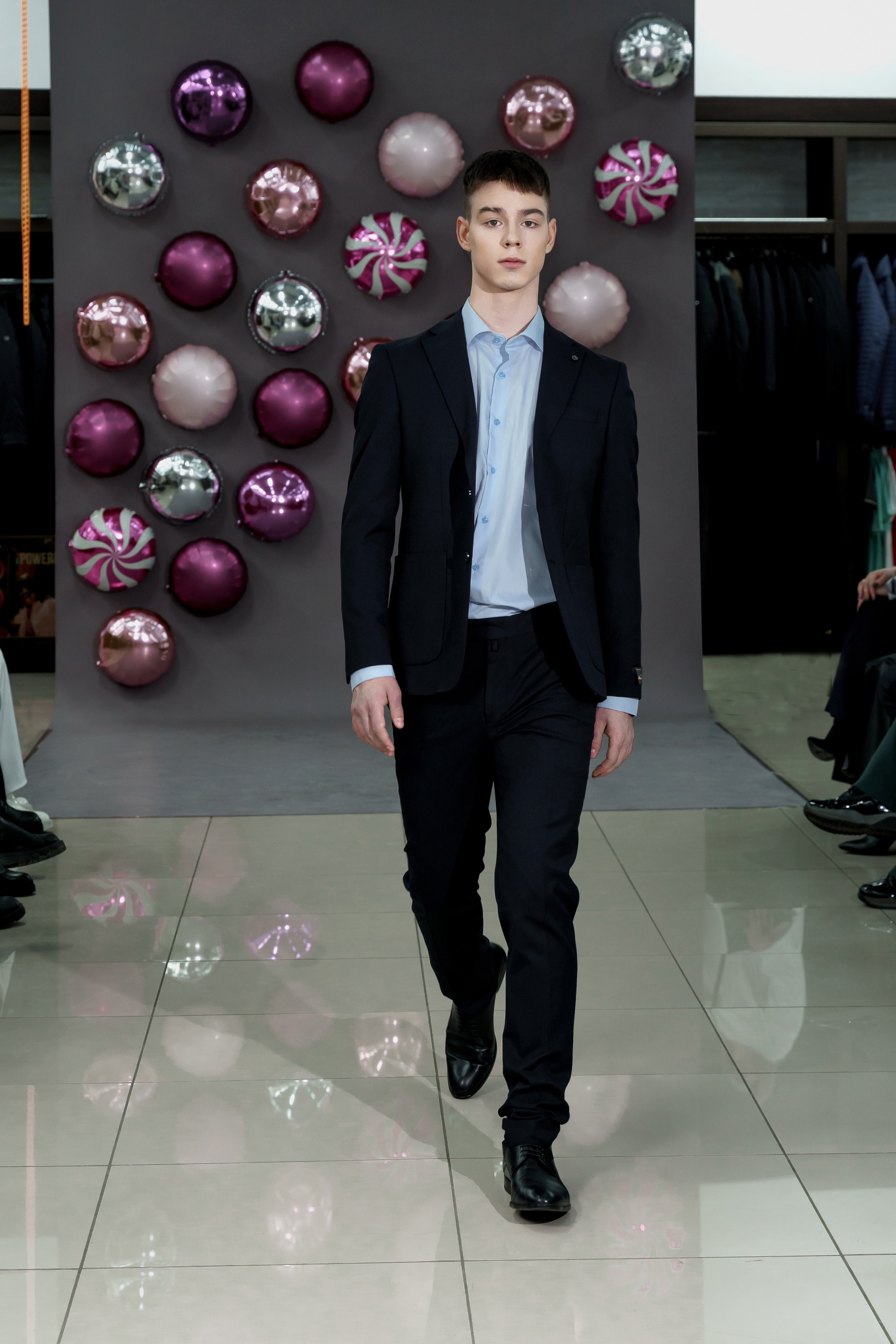 Фотосъемка показа мод для бренда. Фотограф Ким Наталья в Красноярске