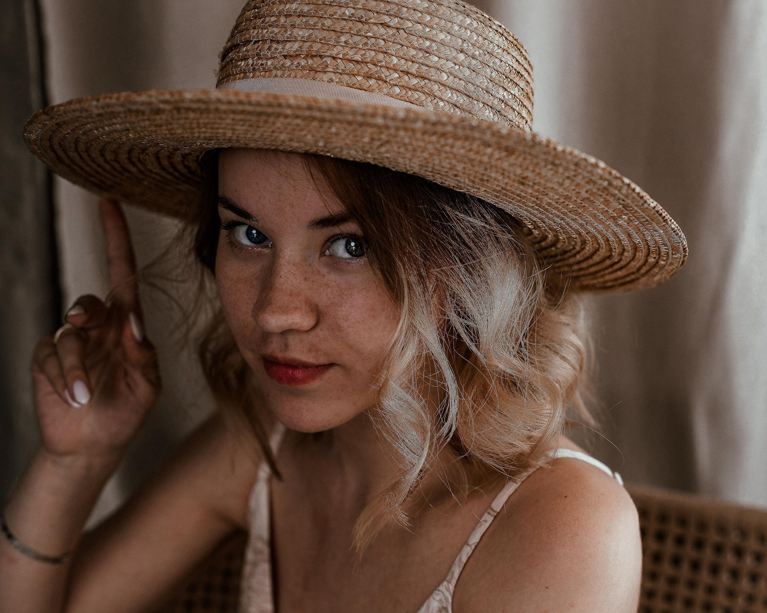 Алина. Ксения Цыз. Женский портретный фотограф в городе Екатеринбург