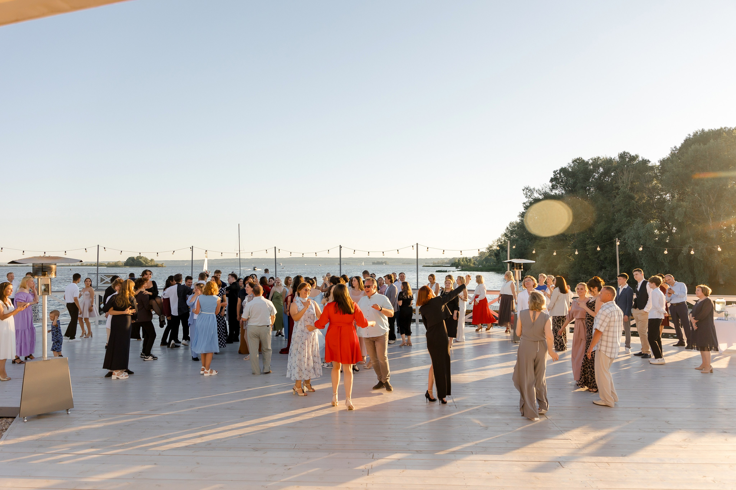 ВЫПУСКНОЙ White Place — Гимназия 52. Свадебный и семейный фотограф Динар Гильмутдинов