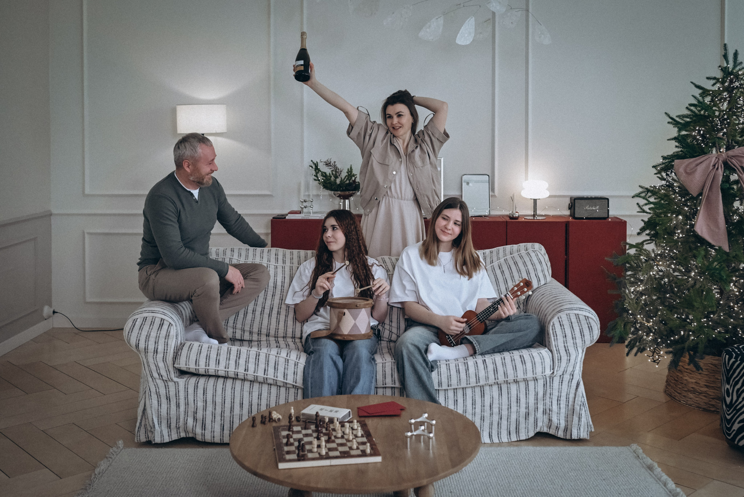 Анна, Дмитрий, Дарья и Влада. Семейный и детский фотограф Лариса Ерданова в Екатеринбурге