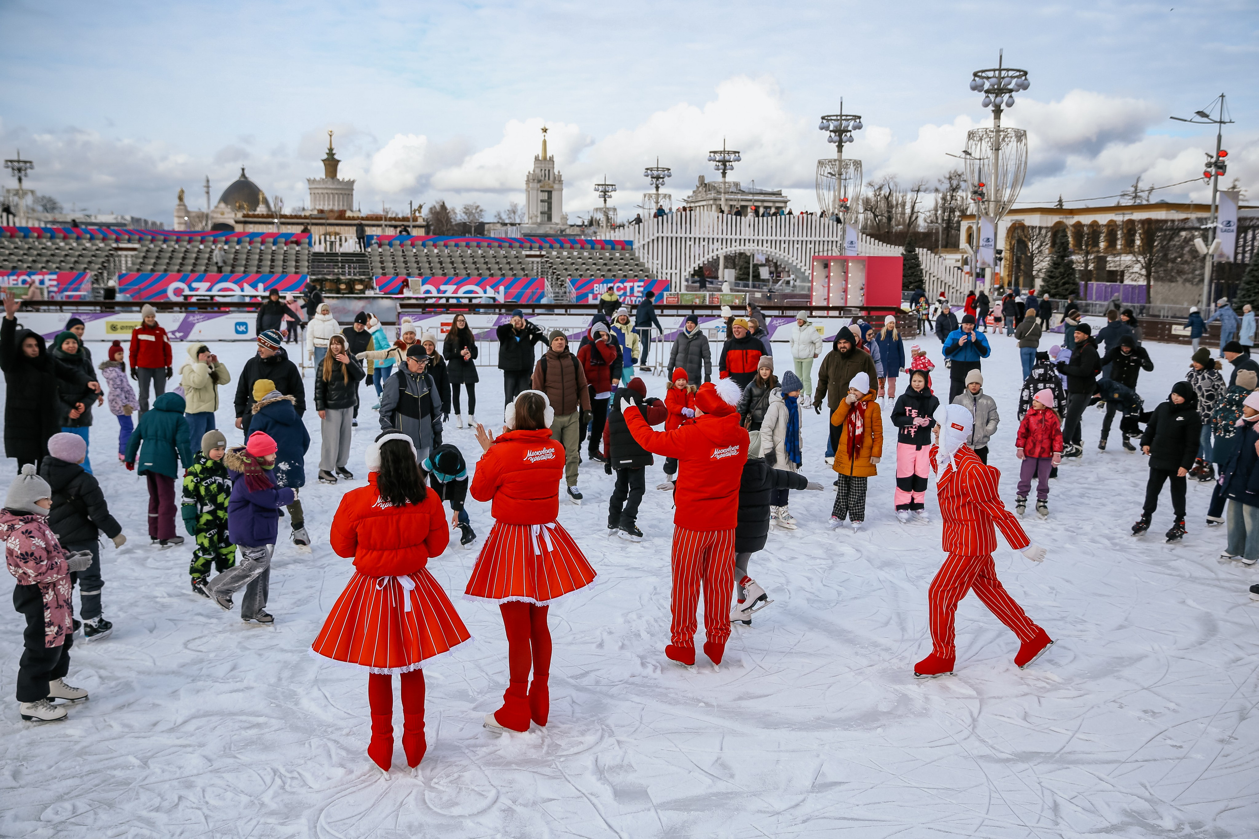 Ледовое шоу ВДНХ проект Московское чаепитие. Фотограф и видеограф Анна Домашенко