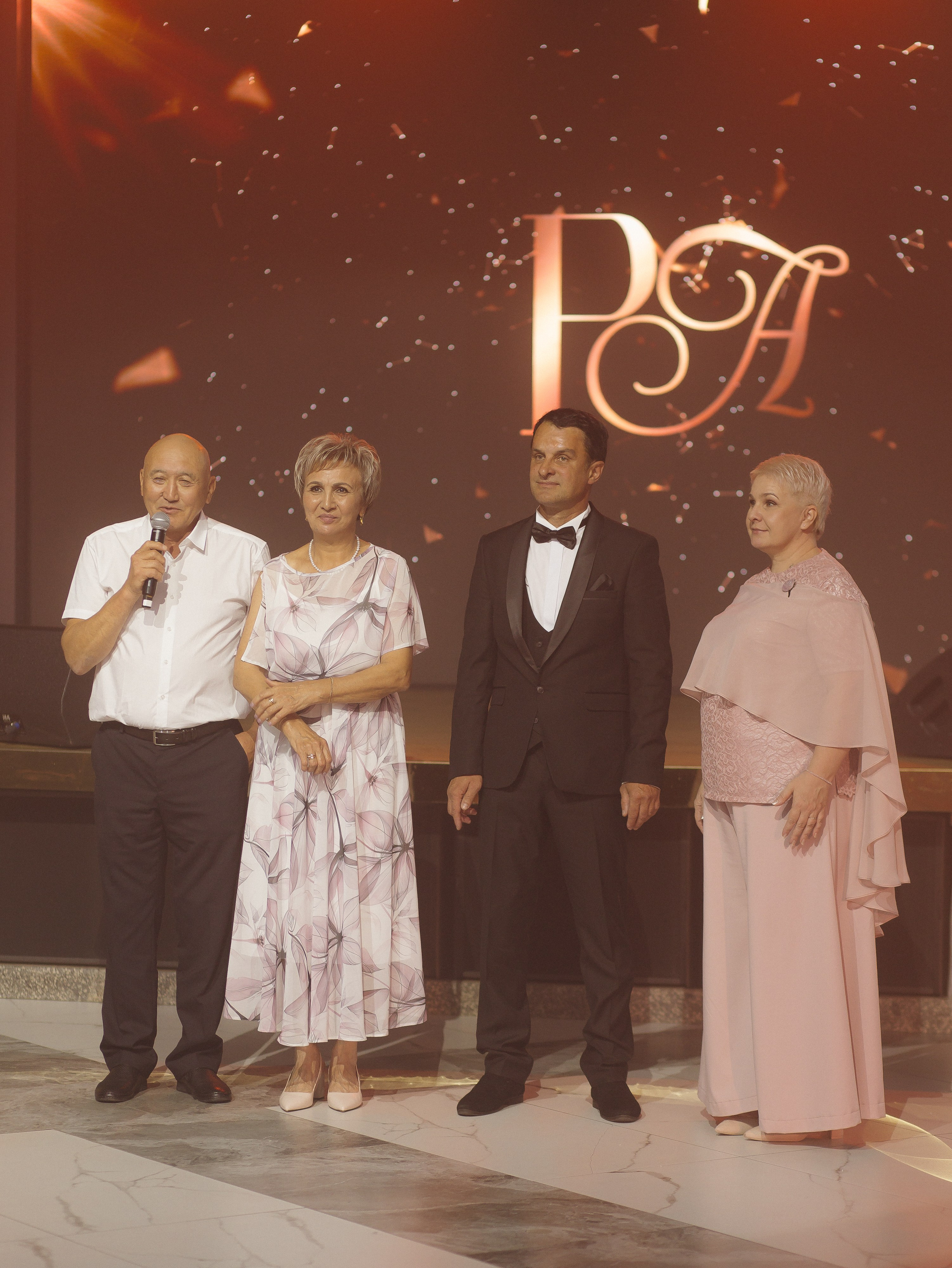 РОМАН И АНАСТАСИЯ, ПАРК СИТИ, MARY WHITE. Свадебный и индивидуальный фотограф в Челябинске Евгения Негодяева