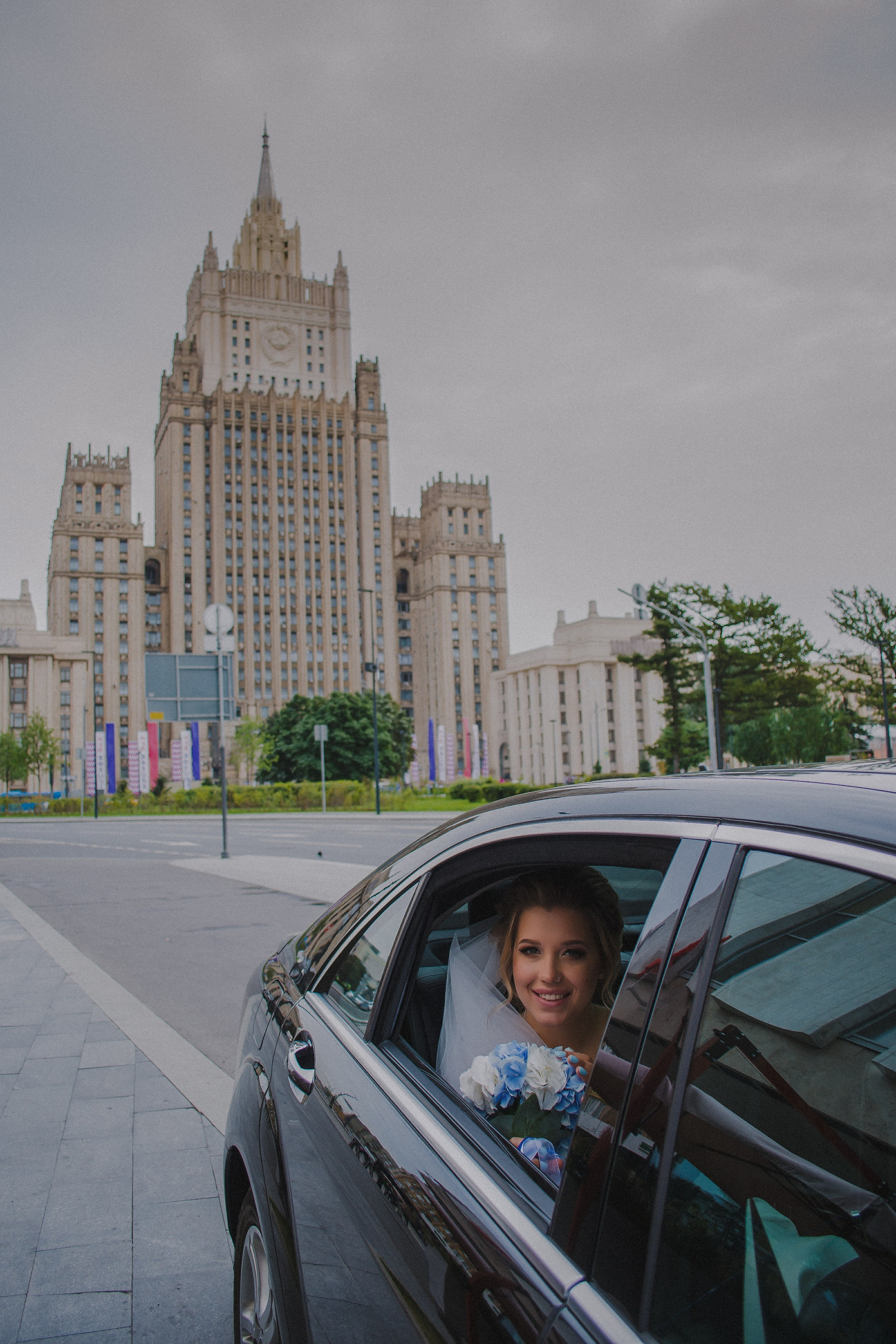 Love.txt: В плену прикосновений. Свадебный и семейный фотограф в Москве Сажина Кристина КиМ. Свадебный оператор в Москве Сажин Максим