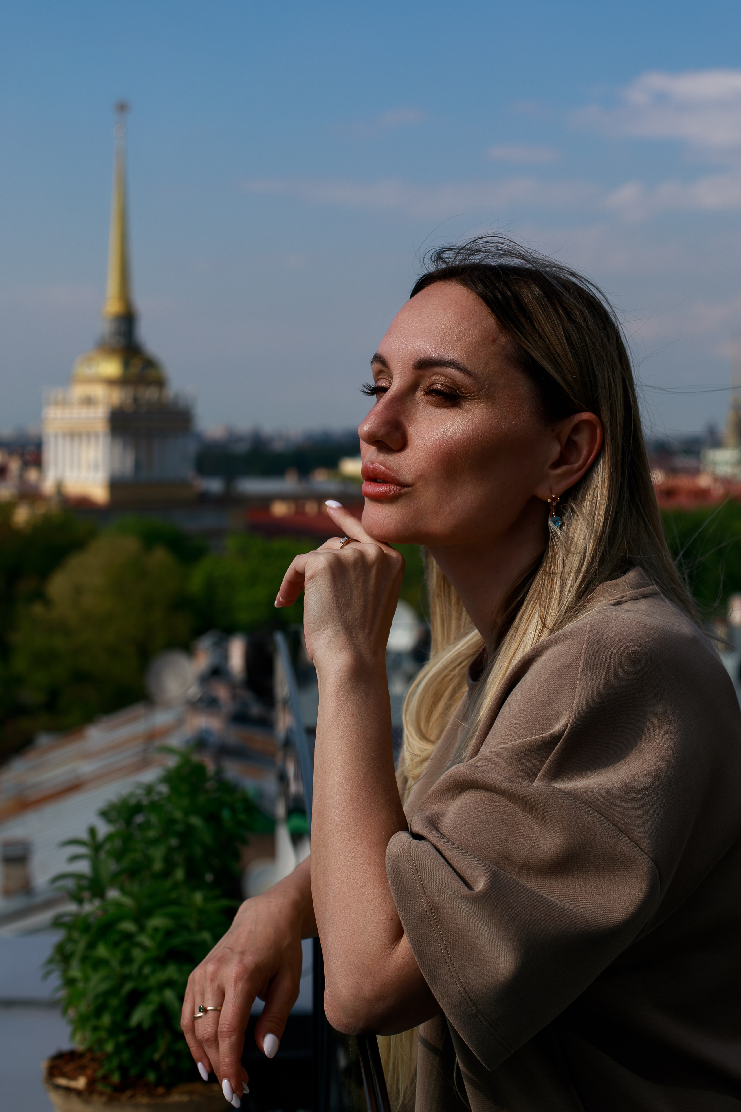 Прогулка у Исаакиевского собора с Анной. Фотограф в Санкт-Петербурге Таня Михайлова