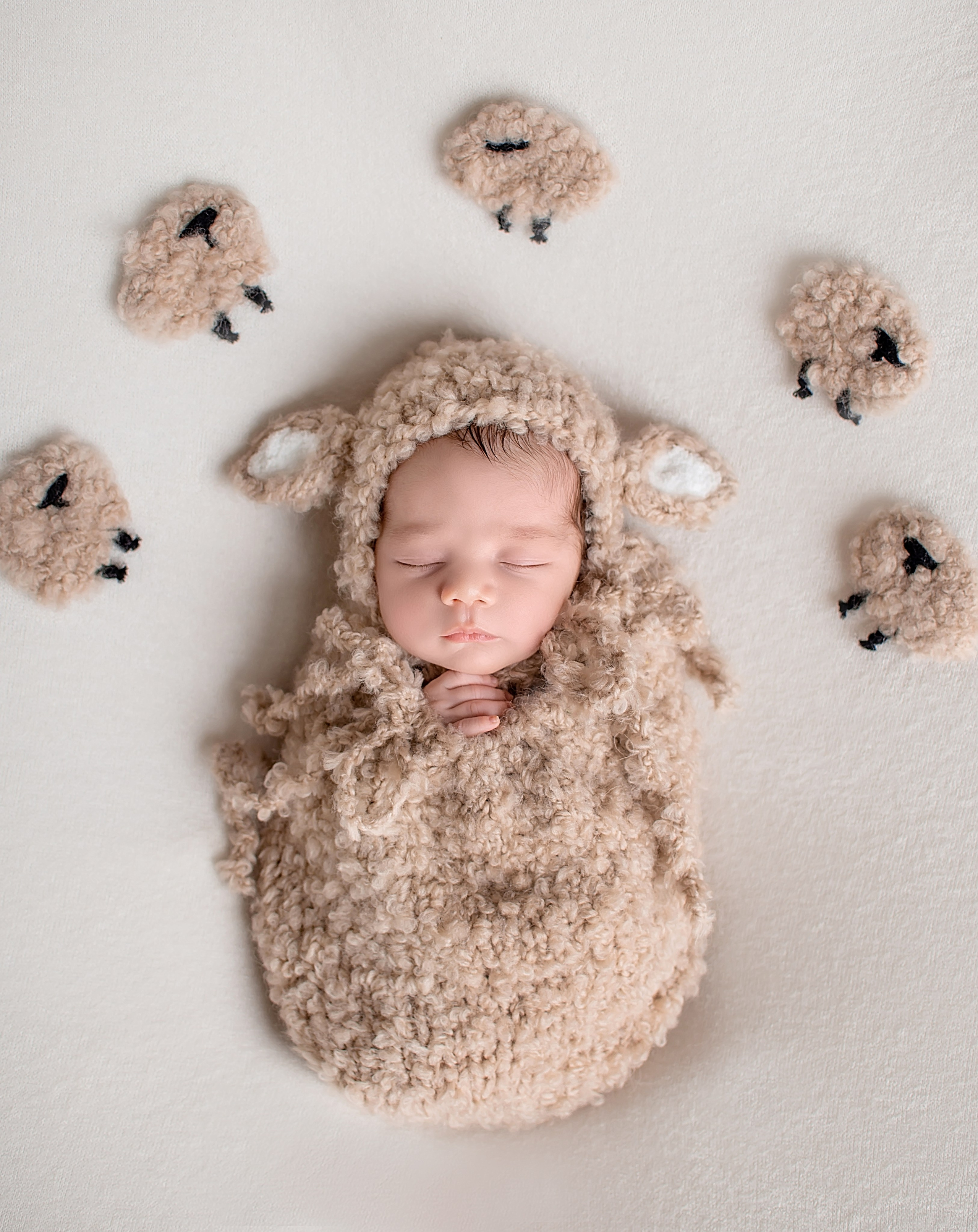 Съемка ньюборн Краснодар Динская Новотитаровская. Фотограф новорожденных Краснодар Малышенко Надежда