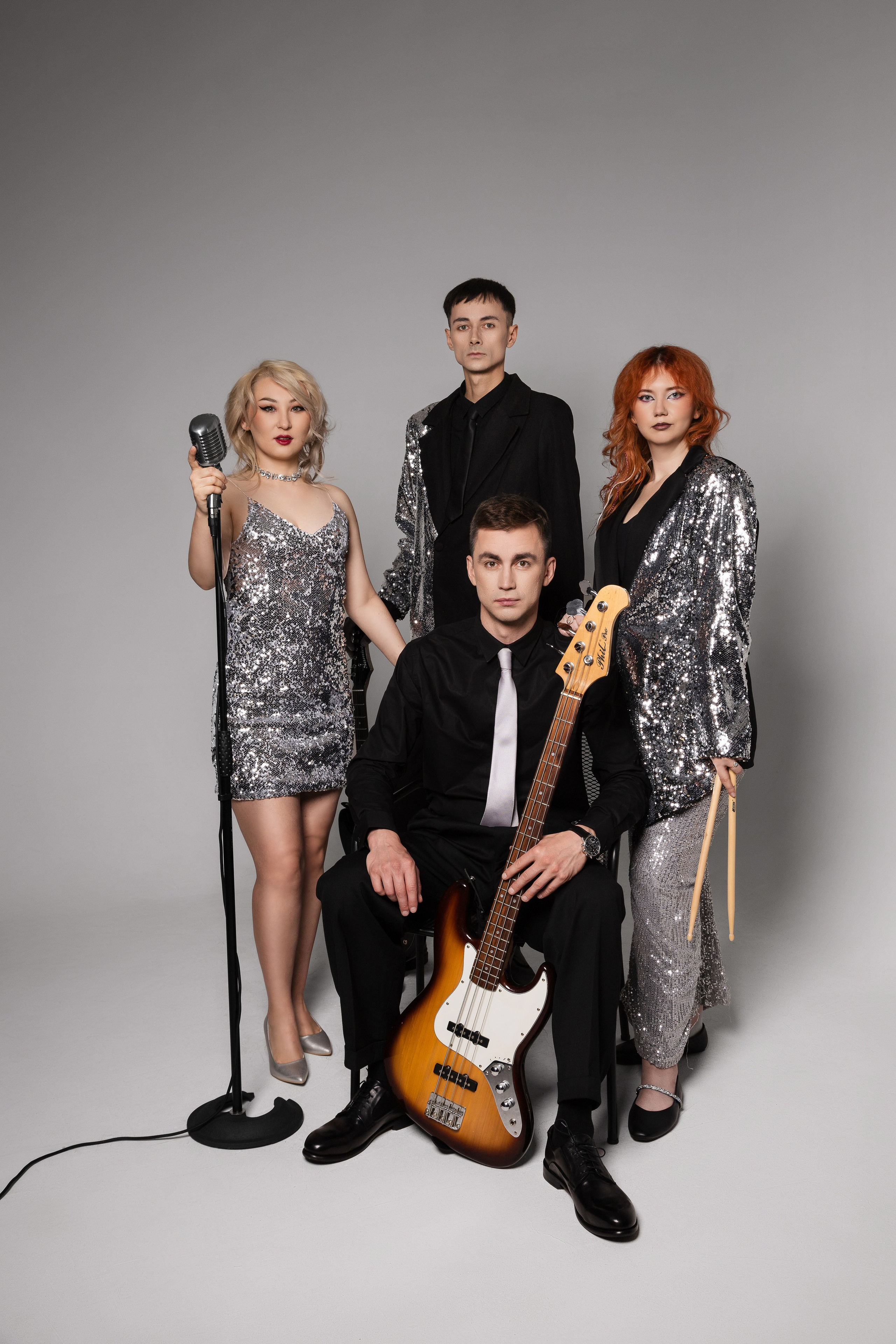 Кавер группа на электрозаводе. Анастасия, Фотограф женского портрета и беременности в стиле vogue