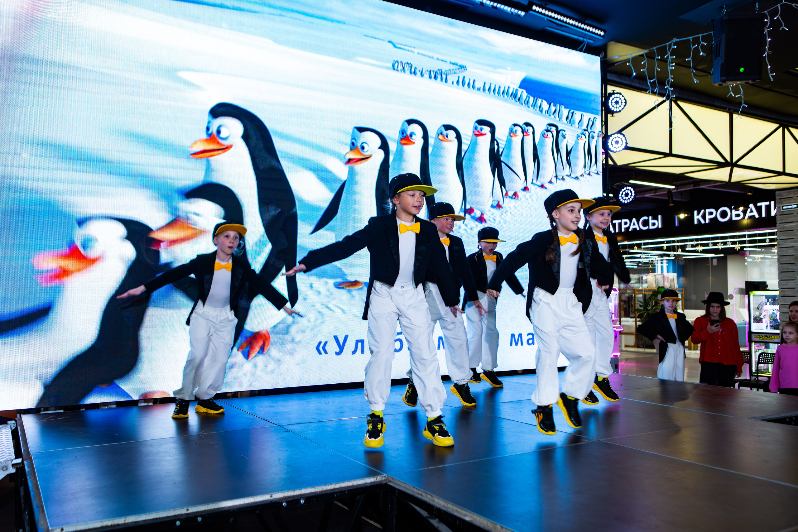 SAYMYNAME FASHION SHOW. Репортажный, семейный, свадебный, портретный фотограф