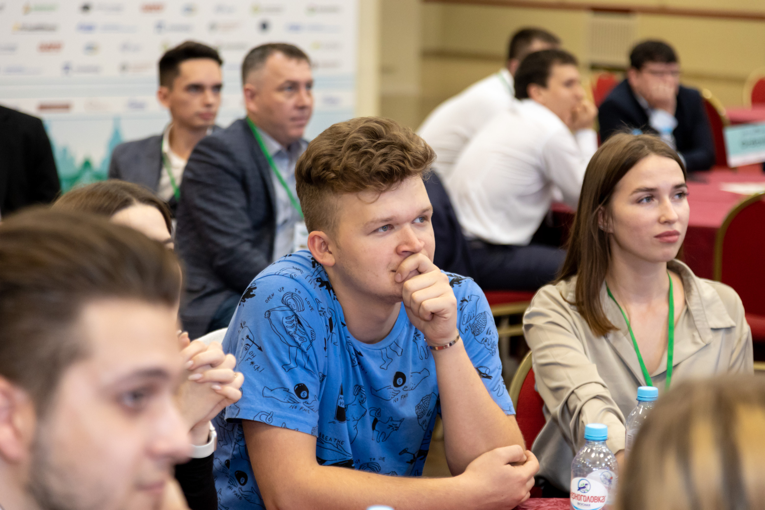 Фотосъёмка форумов, собраний в Санкт-Петербурге и Лен. области. Фотограф на праздник, корпоратив, День Рождения и Юбилей в г. Санкт-Петербурге Алексей Анкушев