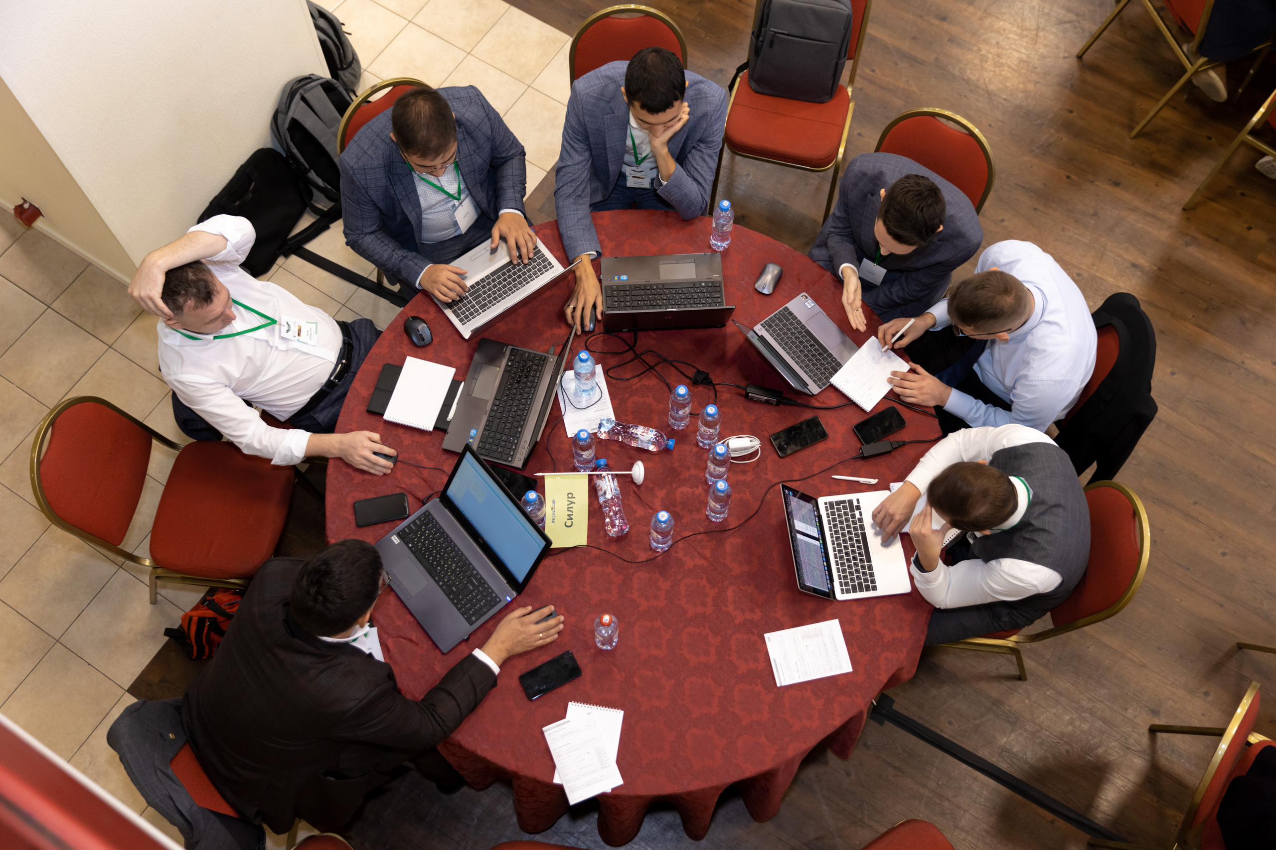 Фотосъёмка форумов, собраний в Санкт-Петербурге и Лен. области. Фотограф на праздник, корпоратив, День Рождения и Юбилей в г. Санкт-Петербурге Алексей Анкушев