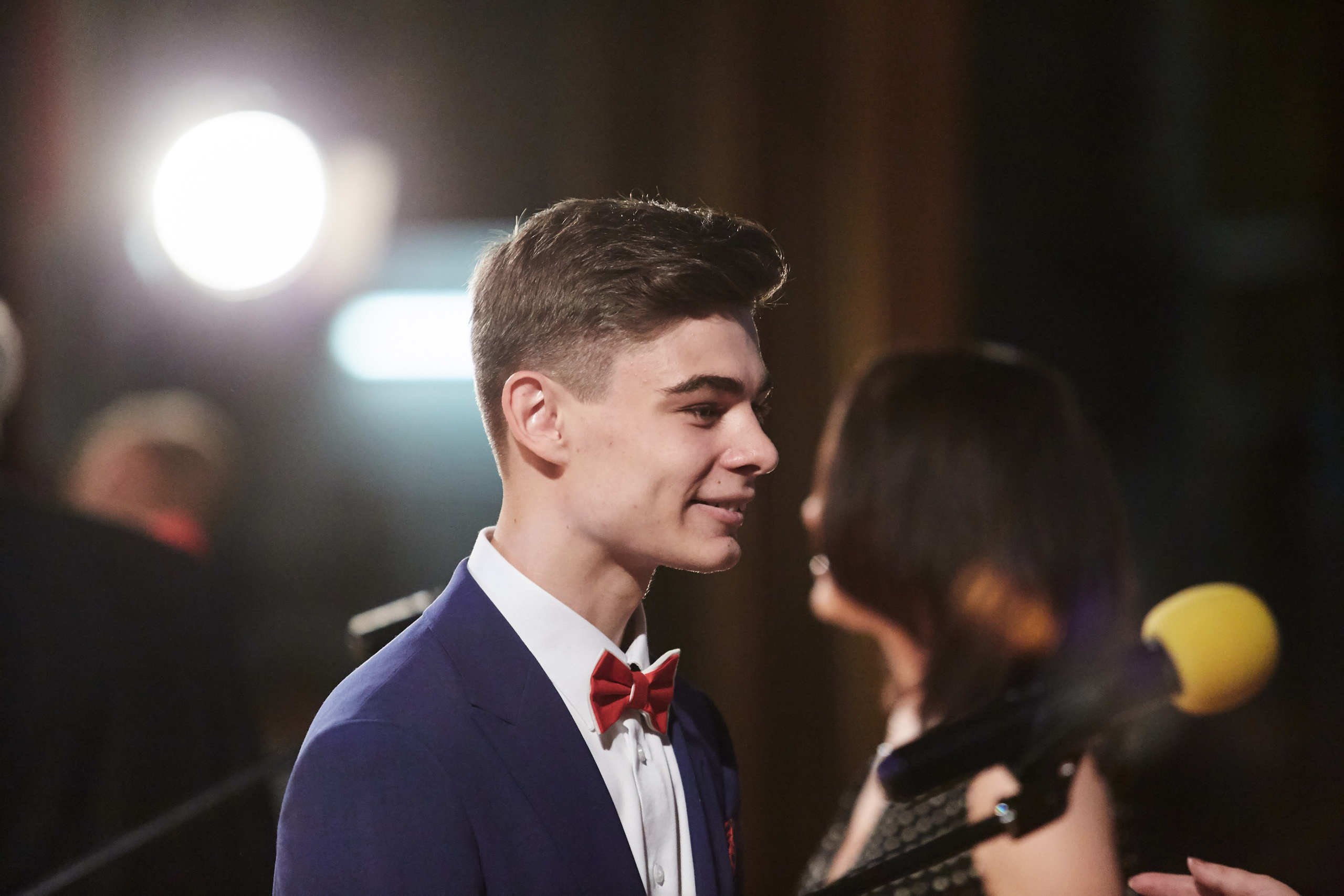 Фотосъёмка вручения школьных аттестатов в Санкт-Петербурге. Фотограф на праздник, корпоратив, День Рождения и Юбилей в г. Санкт-Петербурге Алексей Анкушев