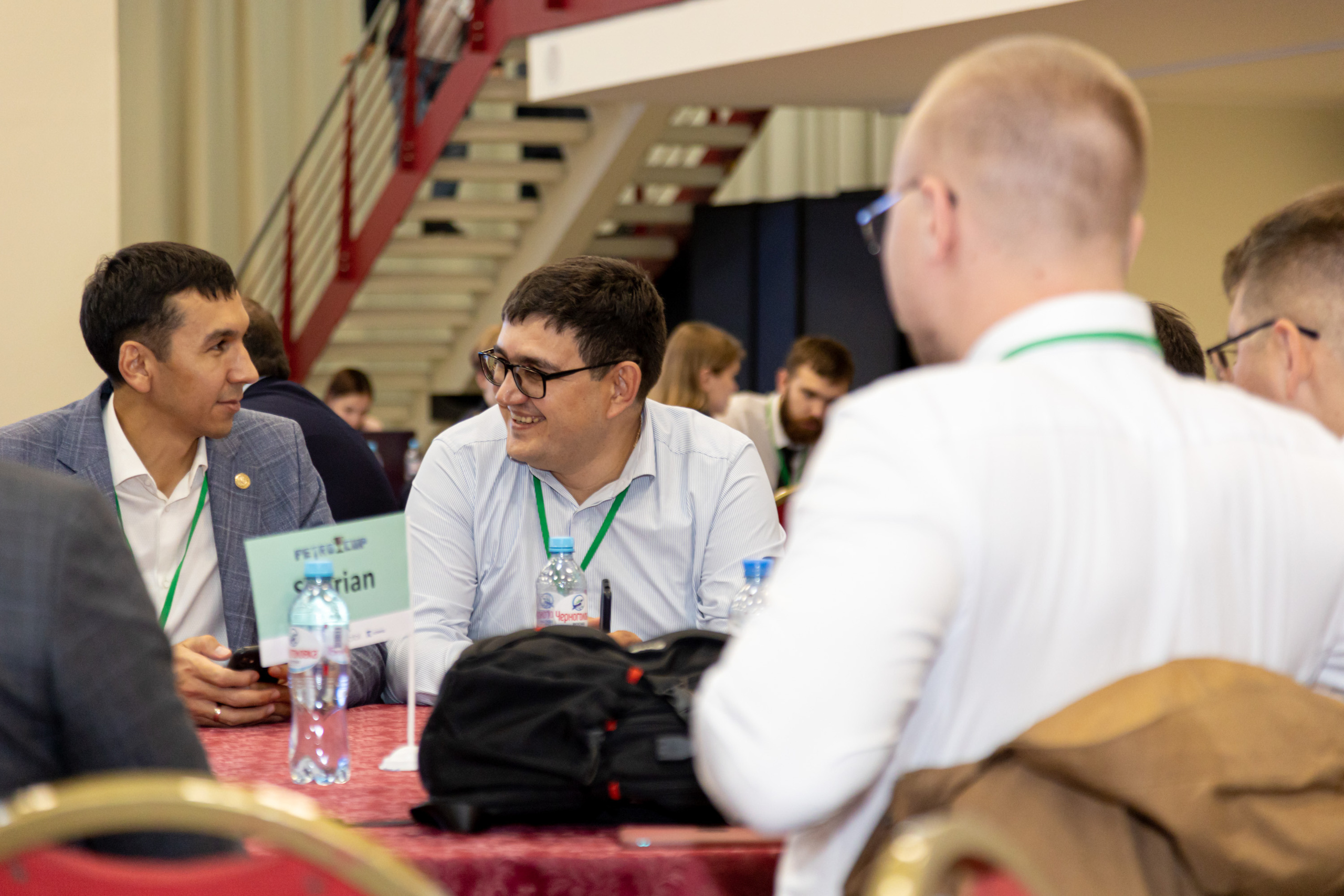 Фотосъёмка форумов, собраний в Санкт-Петербурге и Лен. области. Фотограф на праздник, корпоратив, День Рождения и Юбилей в г. Санкт-Петербурге Алексей Анкушев